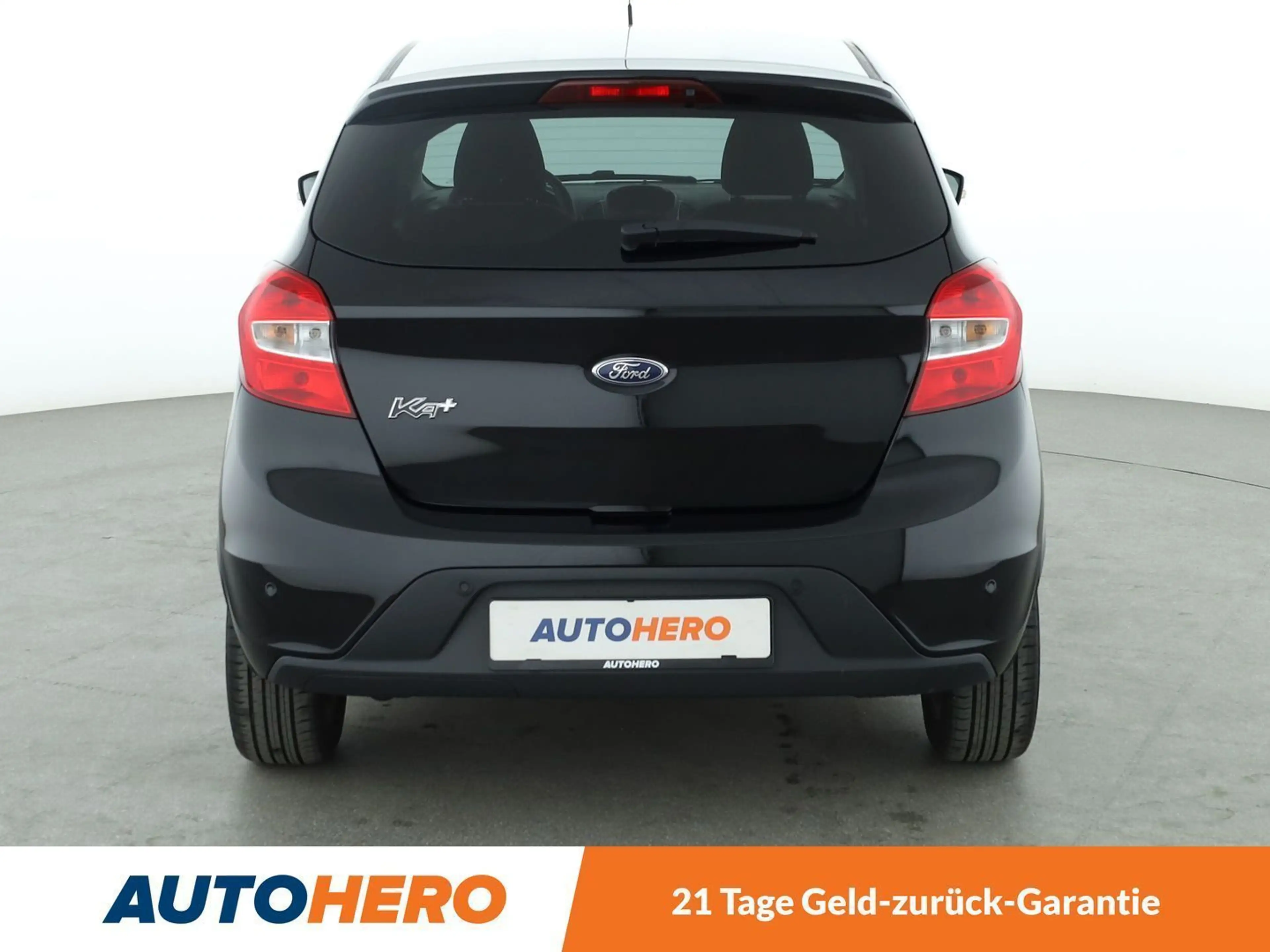 Ford Ka/Ka+ 1.2 Ti-VCT Black / White*TEMPO*PDC*SHZ*KLIMA* — photo 5