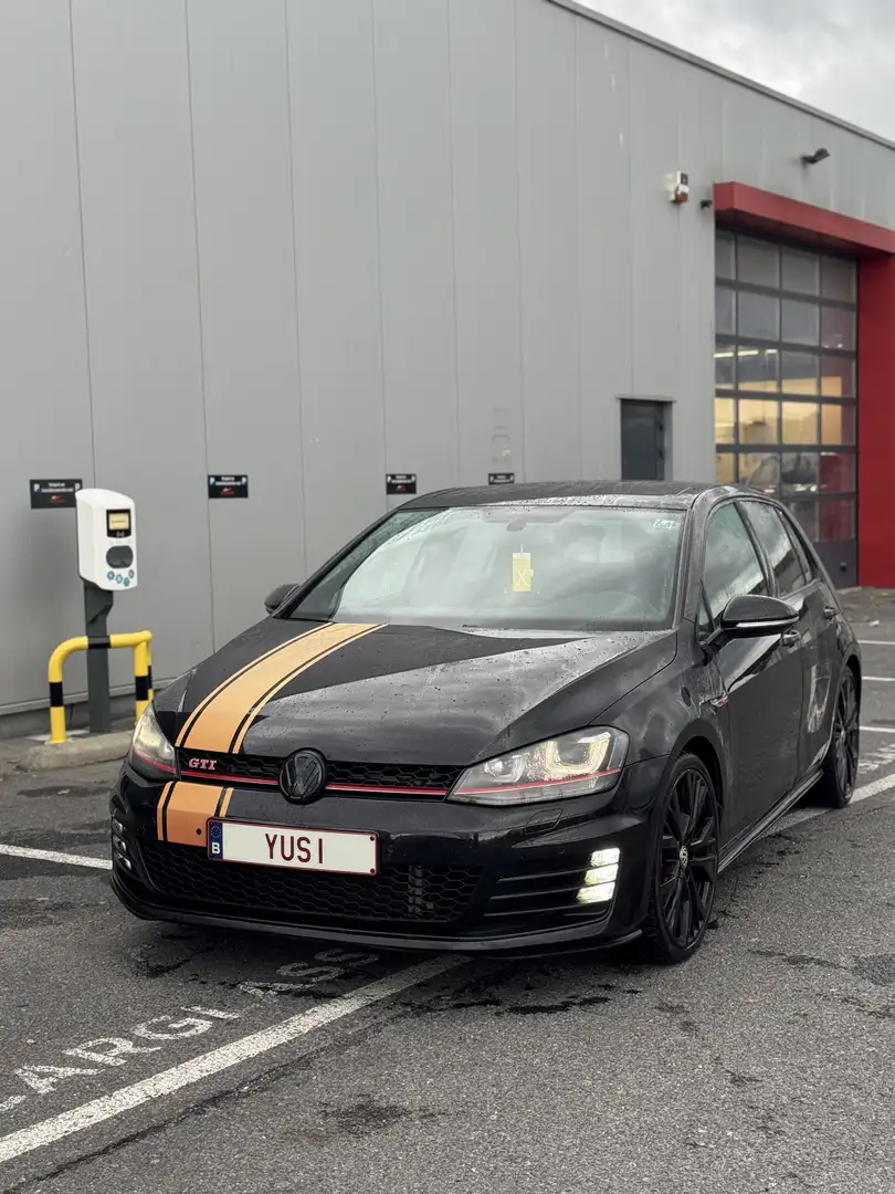 Volkswagen Golf GTI 2.0 DSG - 1
