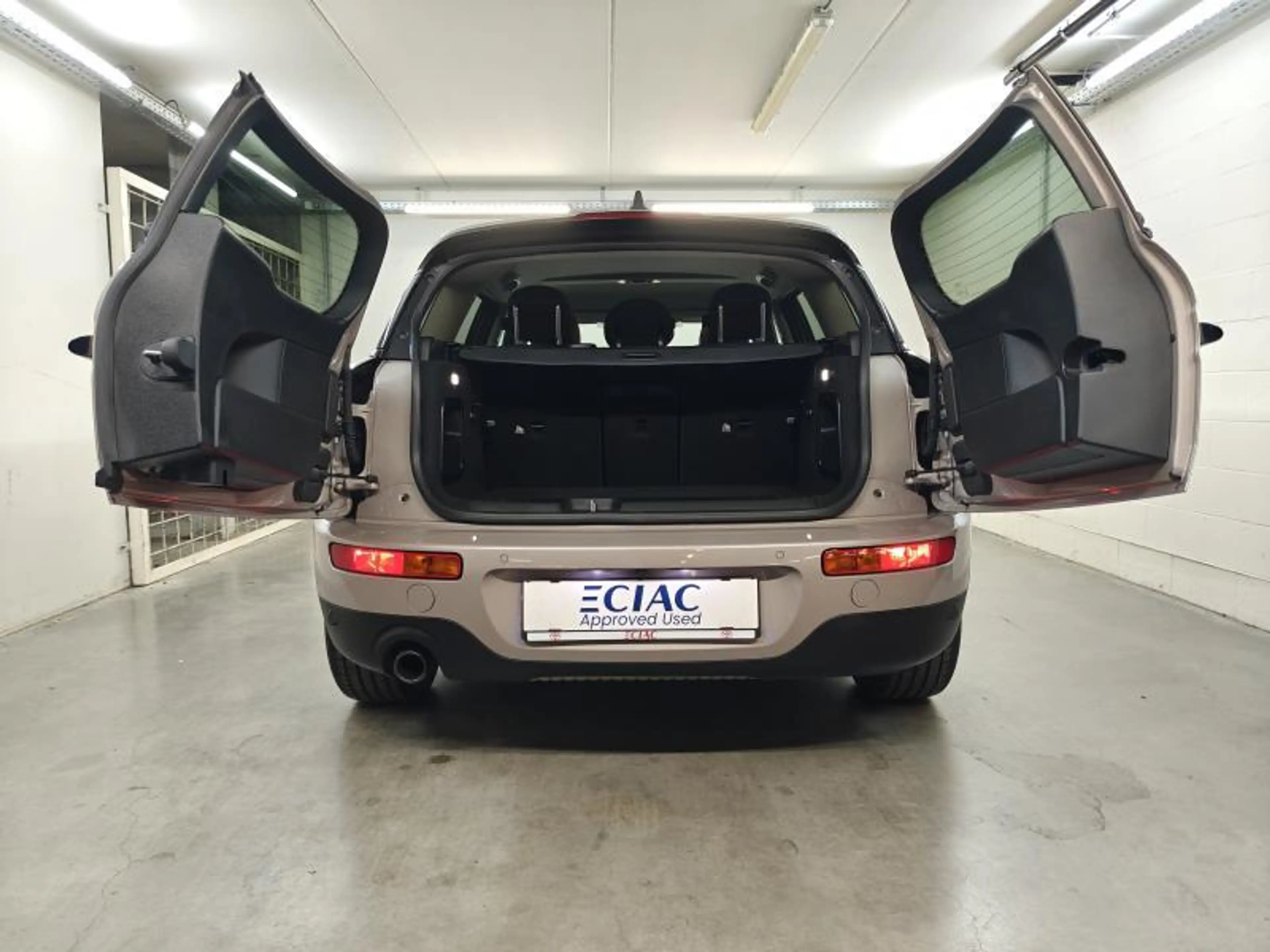 MINI Cooper Clubman Mini - 136pk - Automaat - 34679km - Garantie — photo 12