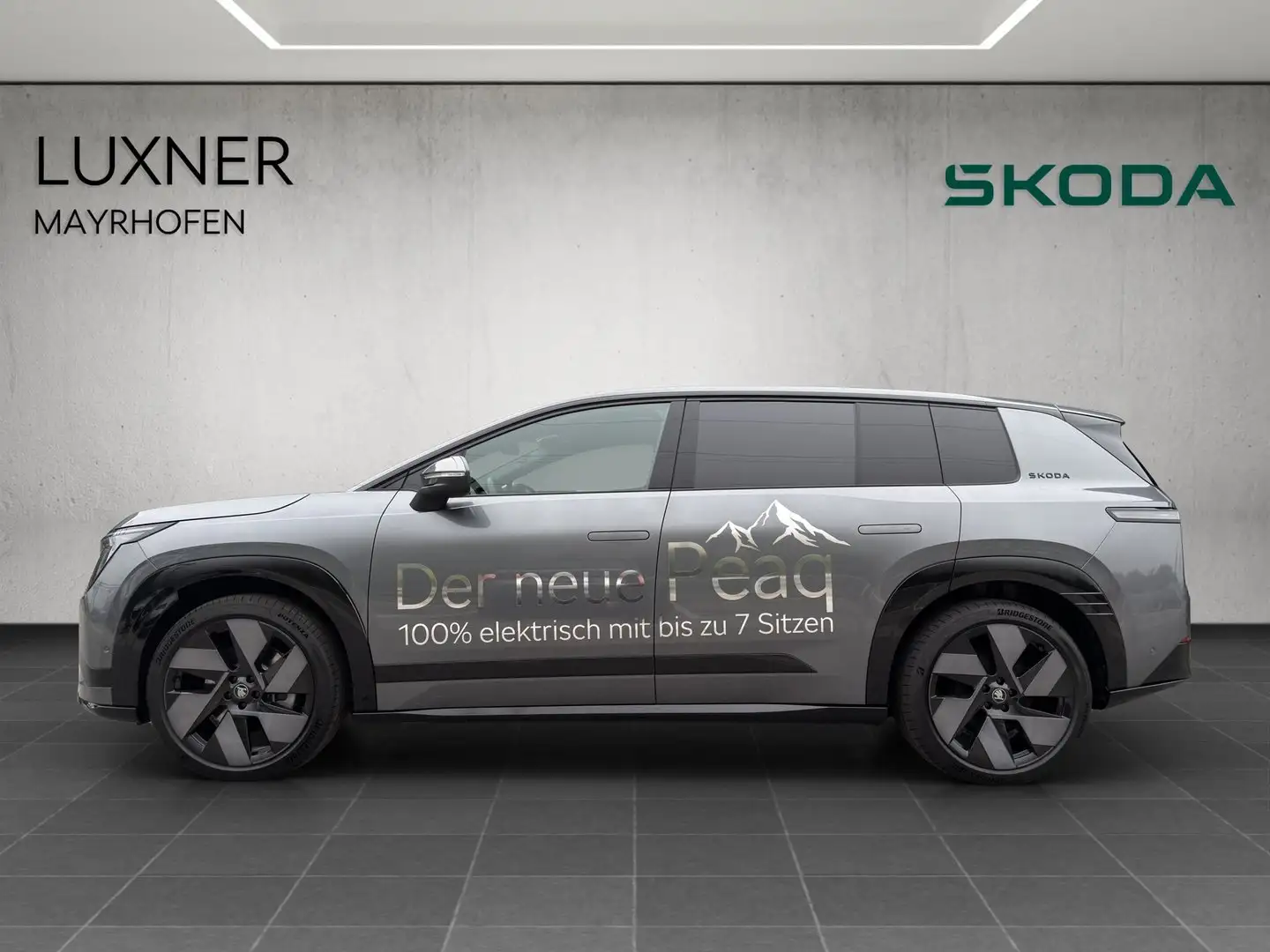 Skoda Peaq Sportline 90x Grau - 2