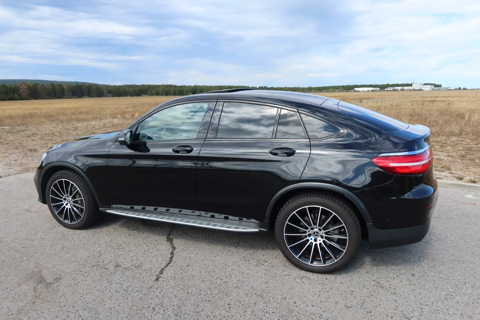 Mercedes-Benz GLC 250 d Coupé 4MATIC Aut. - 1