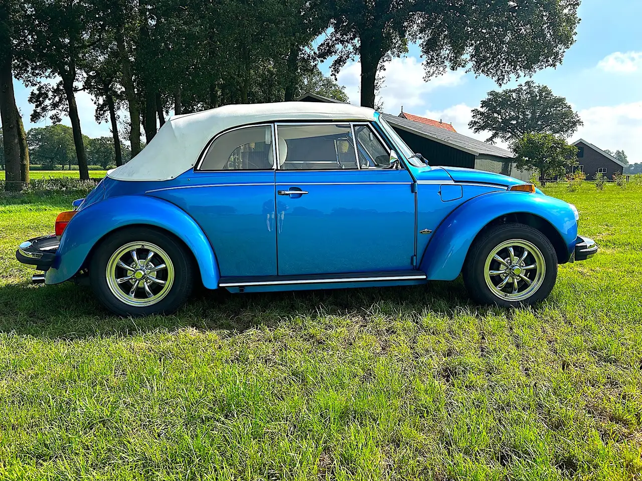 Volkswagen Käfer cabrio 1303 wie neu restauriert kevermobielnl, foto 2