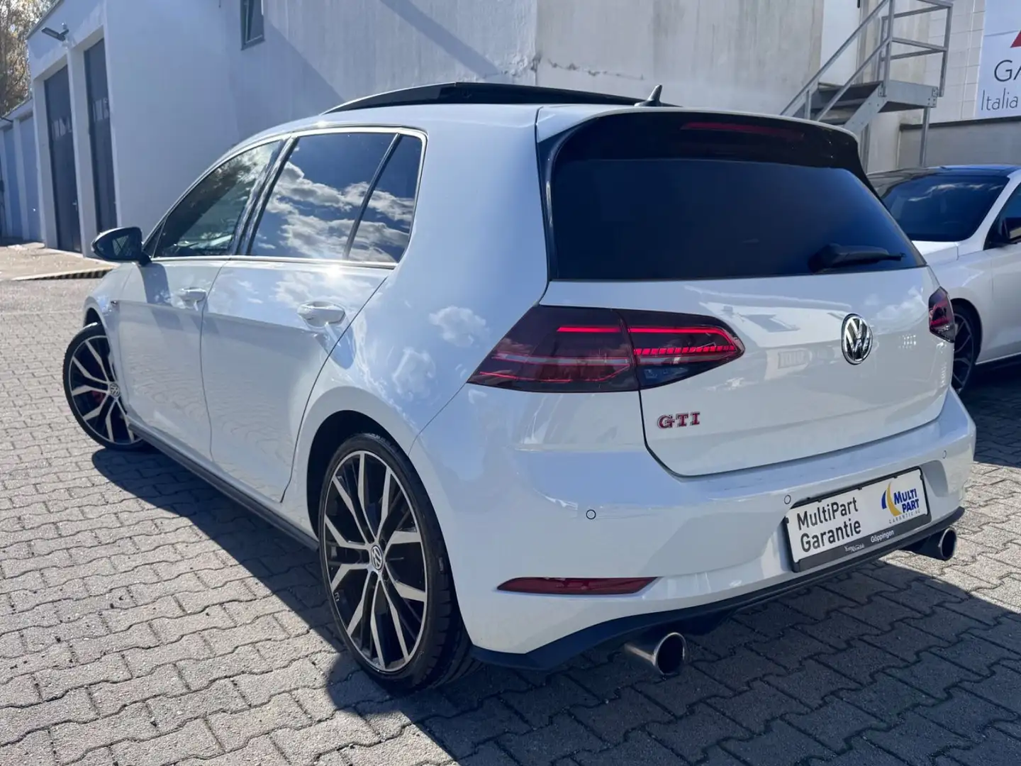 Volkswagen Golf VII Lim. GTI Performance BMT/Start-Stopp Weiß - 2