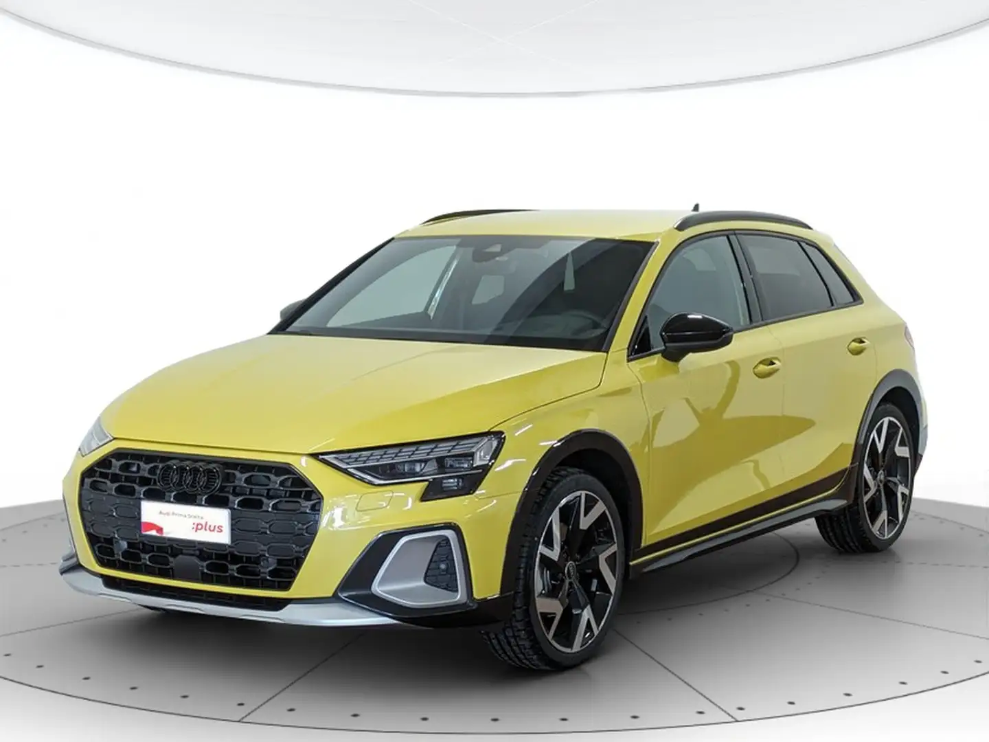 Audi A3 allstreet 1.5 tfsi mhev identity contrast s-tronic Giallo - 1