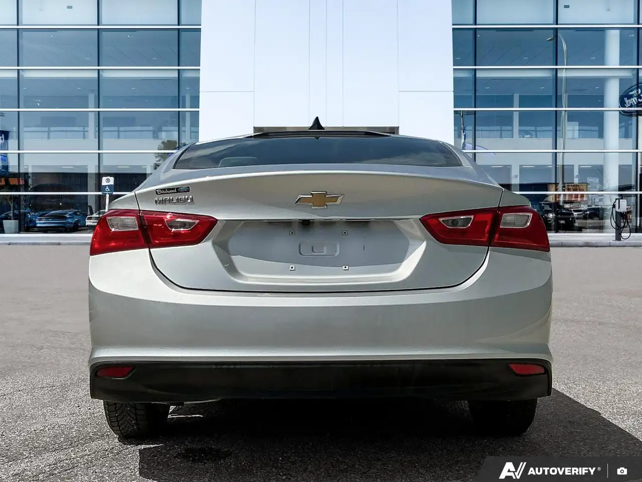 Chevrolet Malibu photo Chevrolet Malibu