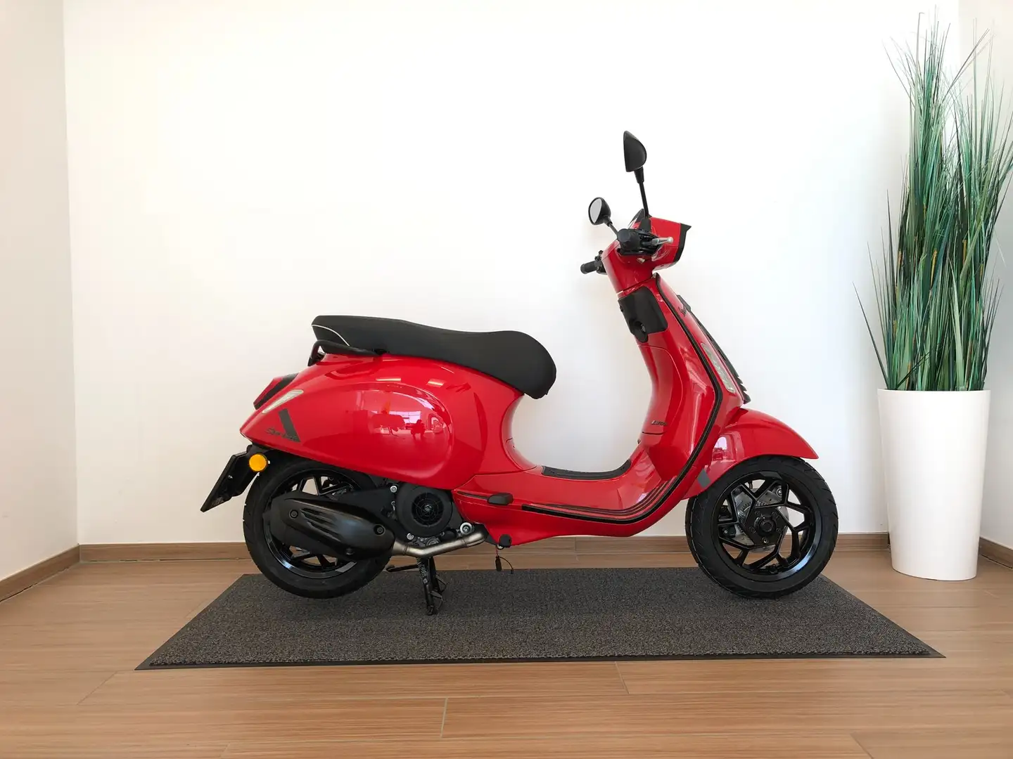 Vespa Sprint 125 Sprint 125S inkl. 200,- Zubehörgutschein Rood - 2