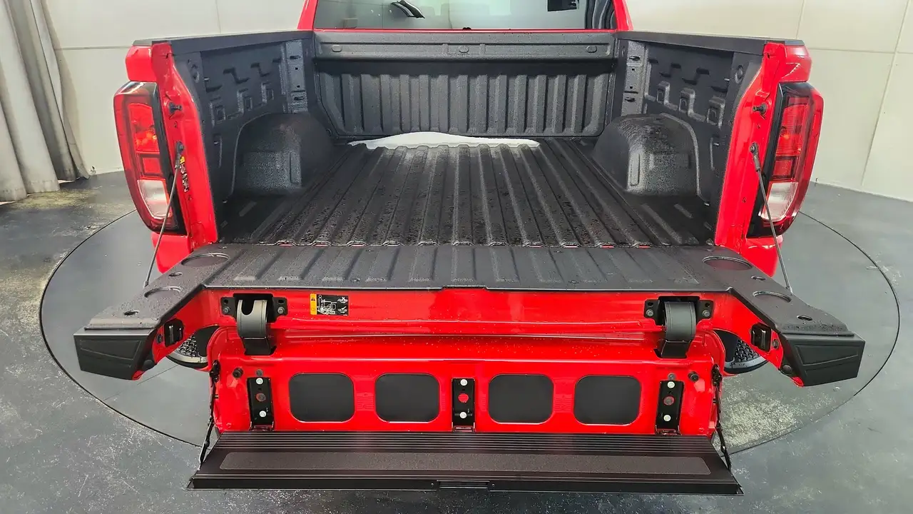 GMC Sierra 1500 снимка GMC Sierra 1500