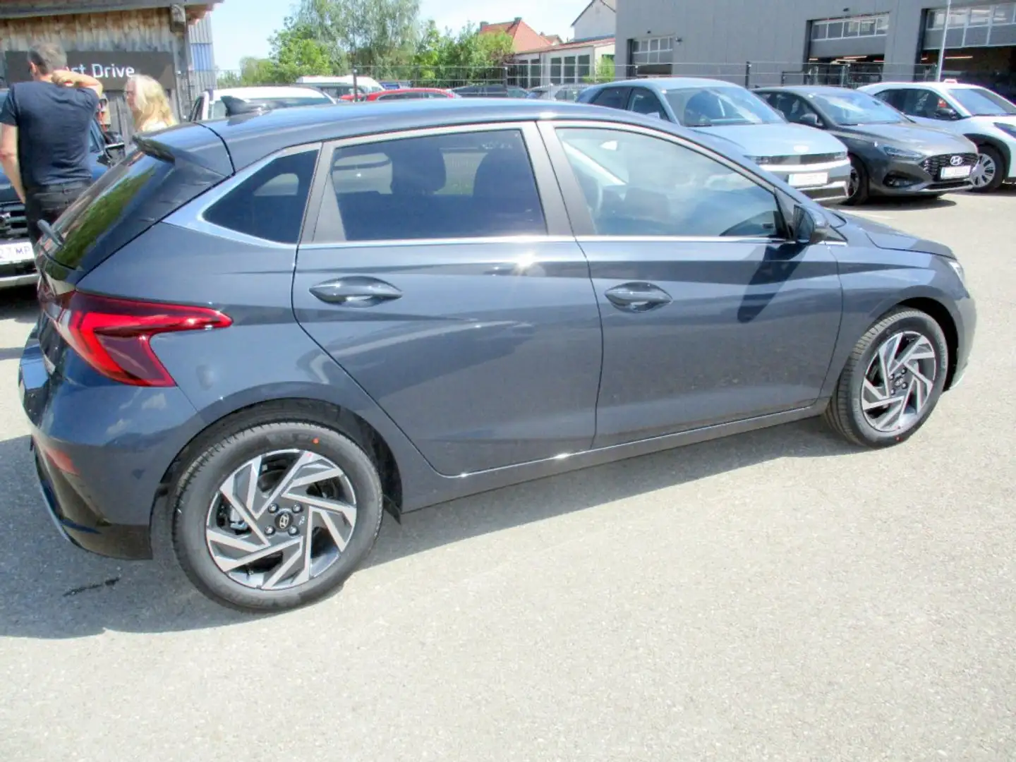 Hyundai i20 (BC3) GO Plus 1.0 T-GDI b6bu1 Grau - 2