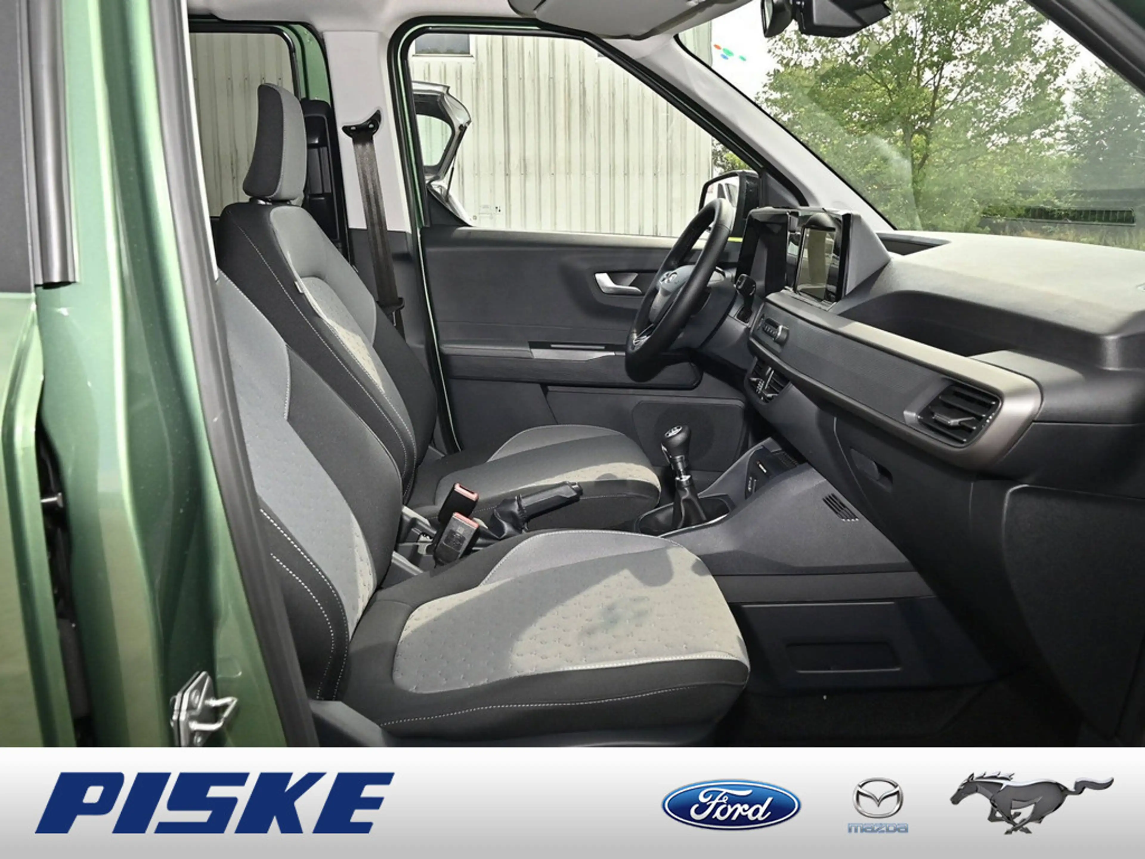 Ford Tourneo Courier Titanium 0%-Zins mgl. SHZ ACC — photo 3