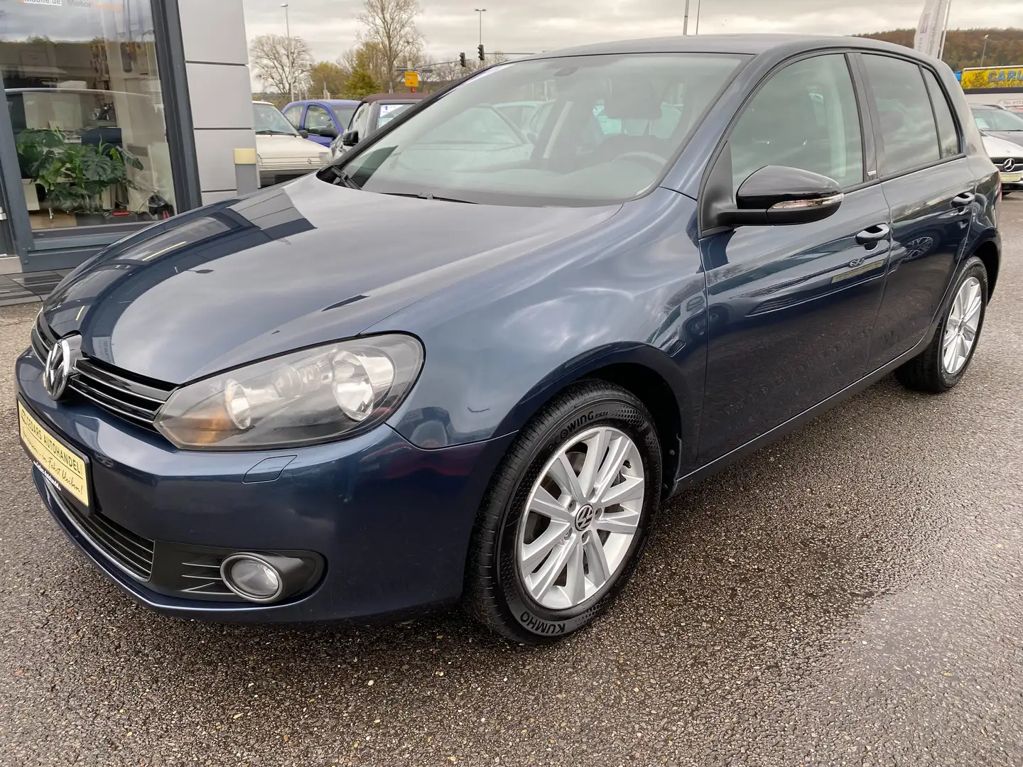 Volkswagen Golf VI Lim. 1.6 TDI Style Navi Bergassist Sitzheizung Blau - 1