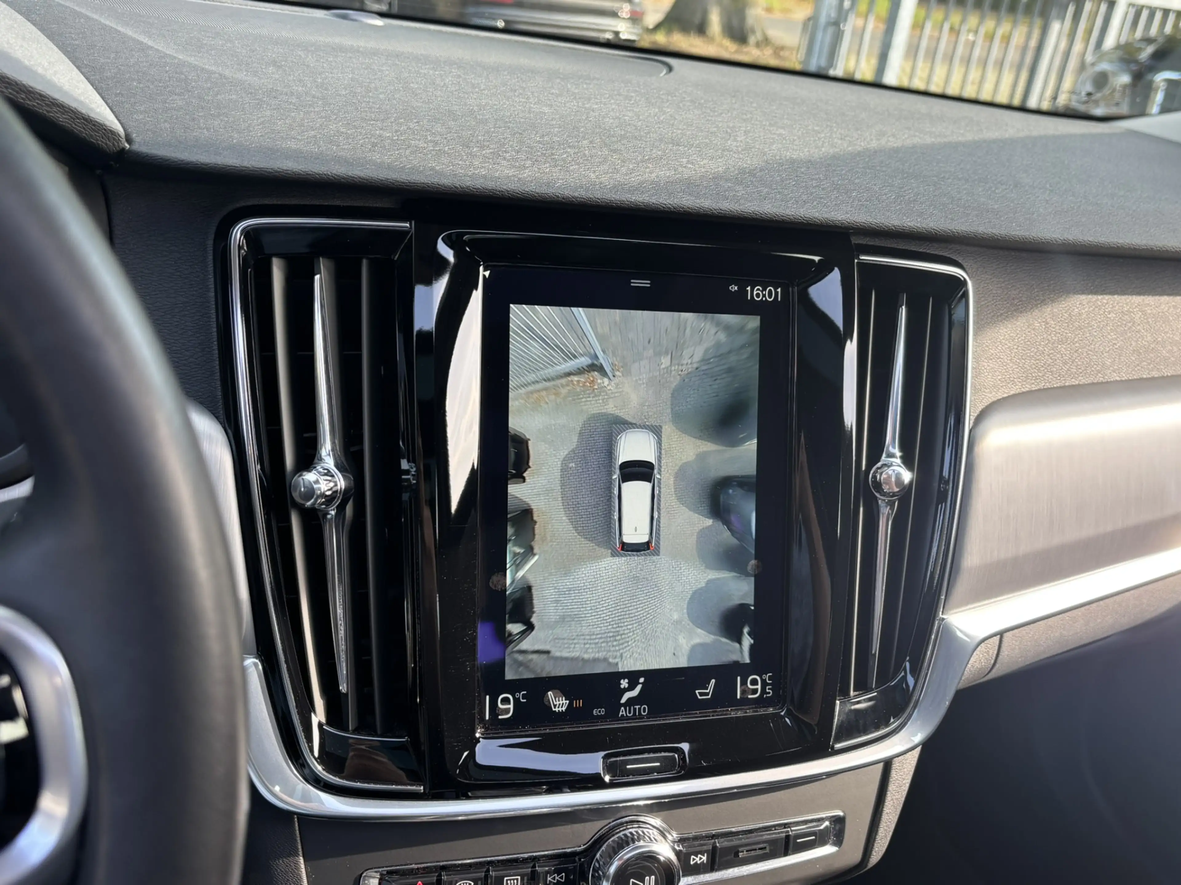 Volvo V90 T8 408pk AWD Panorama HeadUp 360 Family Keyless — photo 7