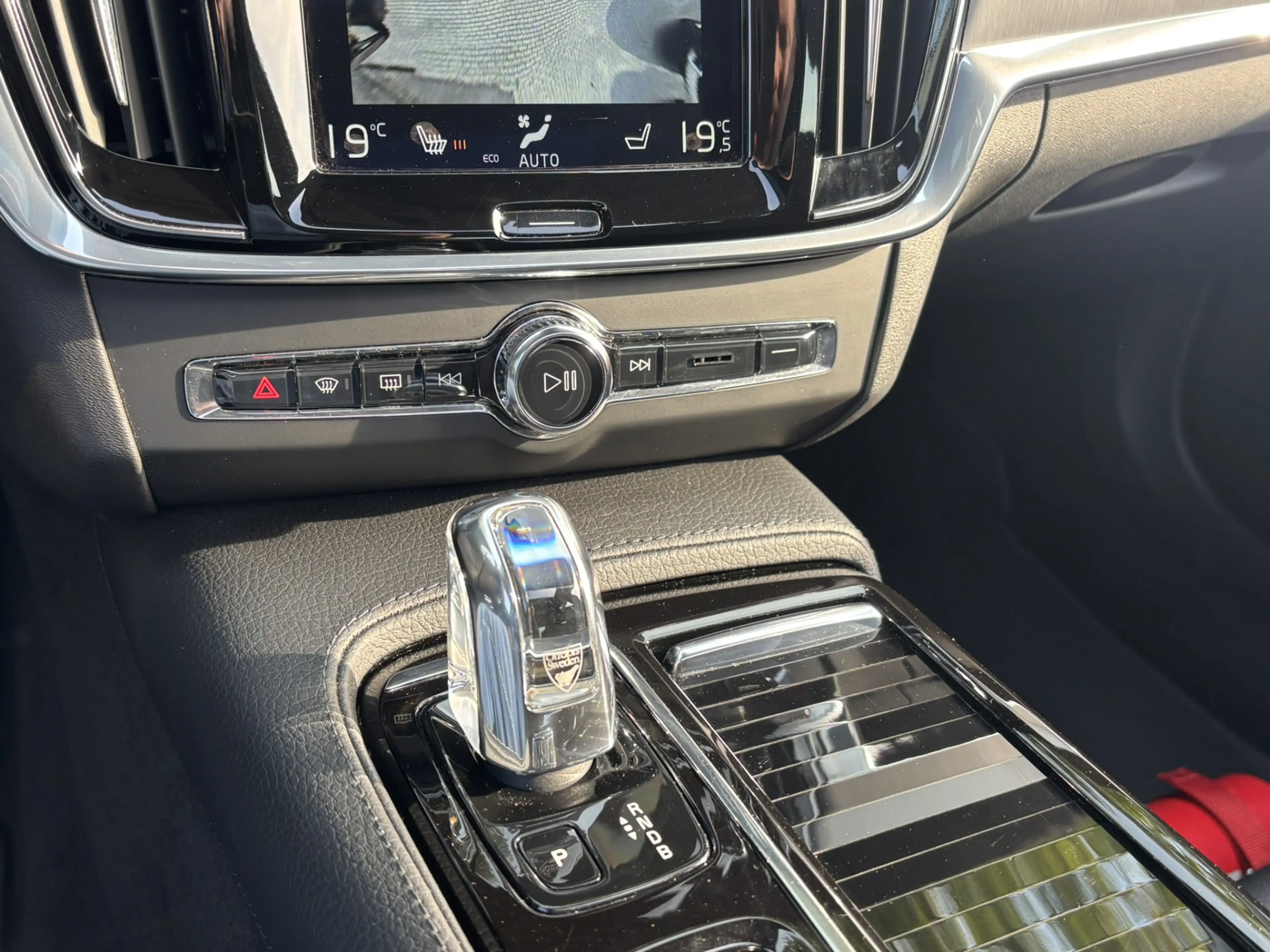 Volvo V90 T8 408pk AWD Panorama HeadUp 360 Family Keyless — photo 26