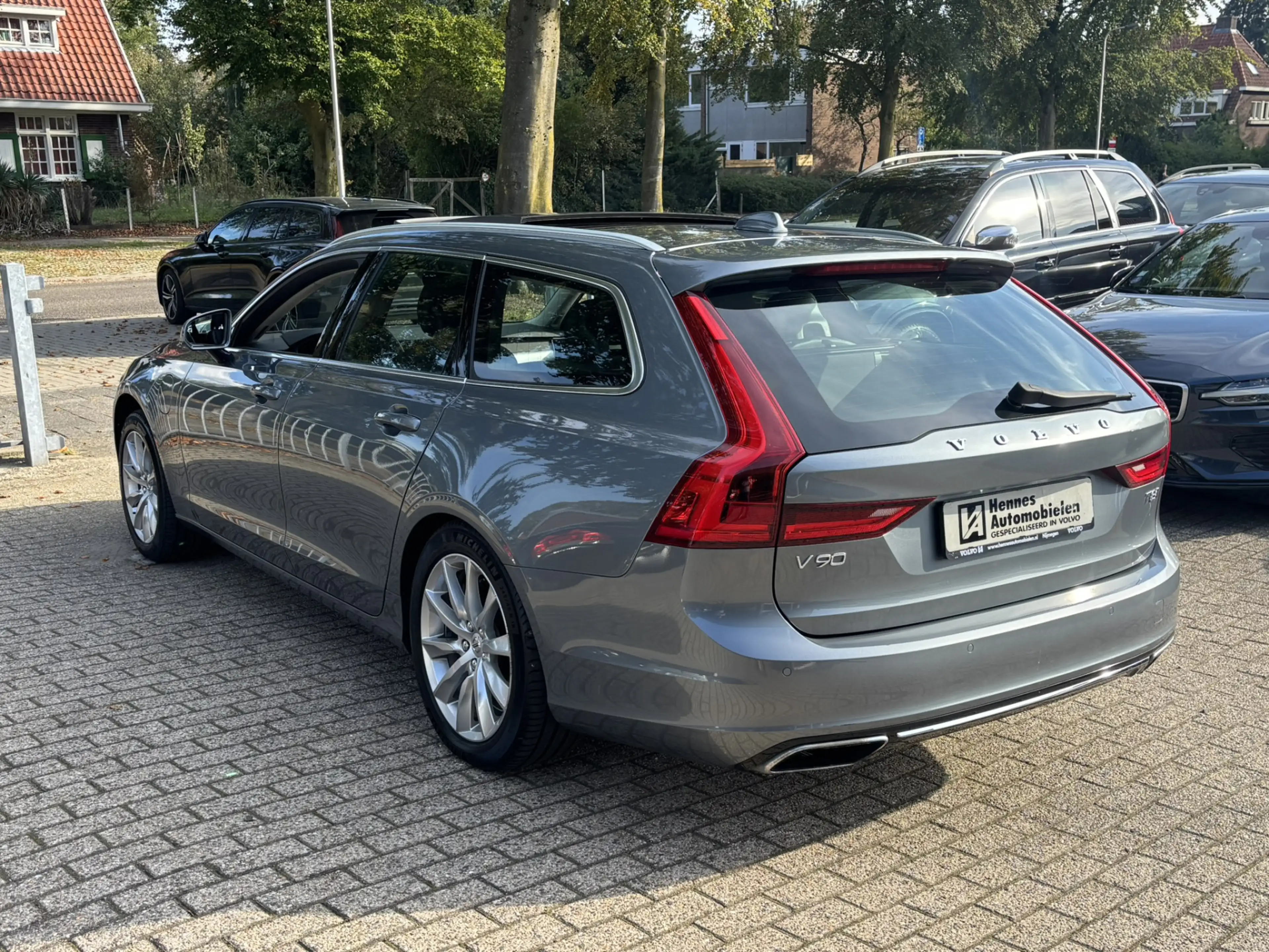 Volvo V90 T8 408pk AWD Panorama HeadUp 360 Family Keyless — photo 8