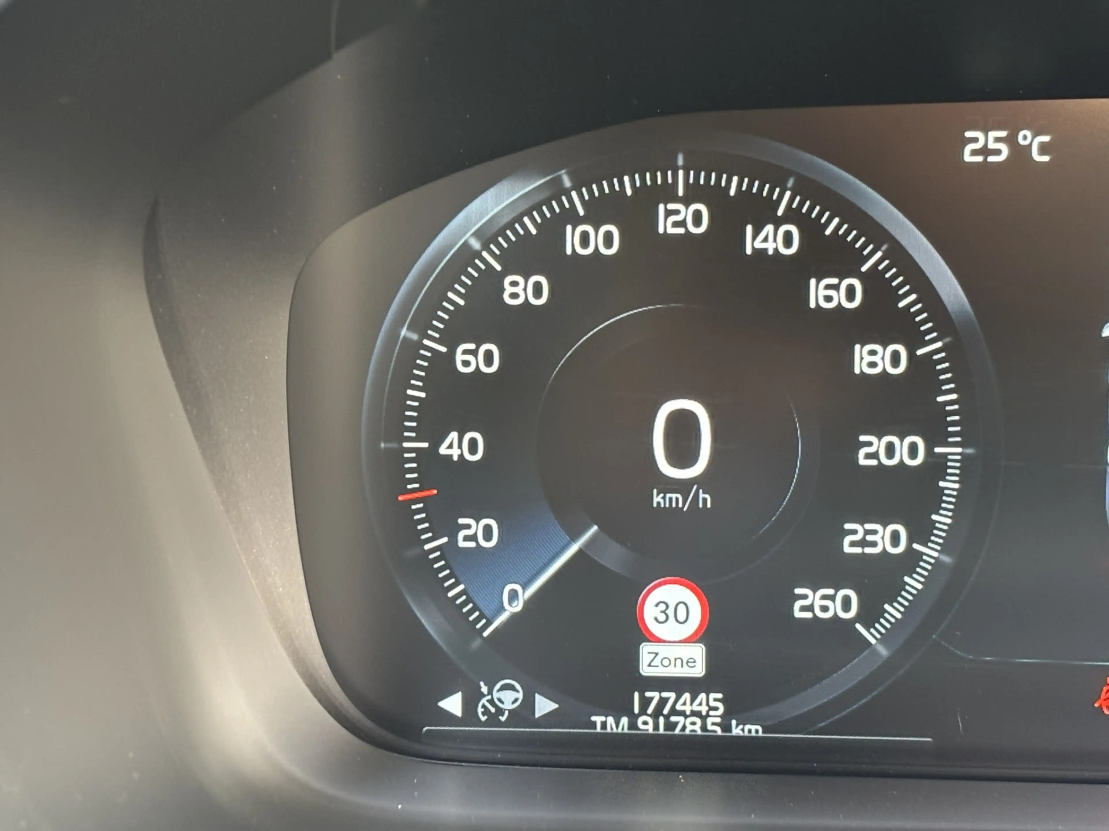 Volvo V90 T8 408pk AWD Panorama HeadUp 360 Family Keyless — photo 23