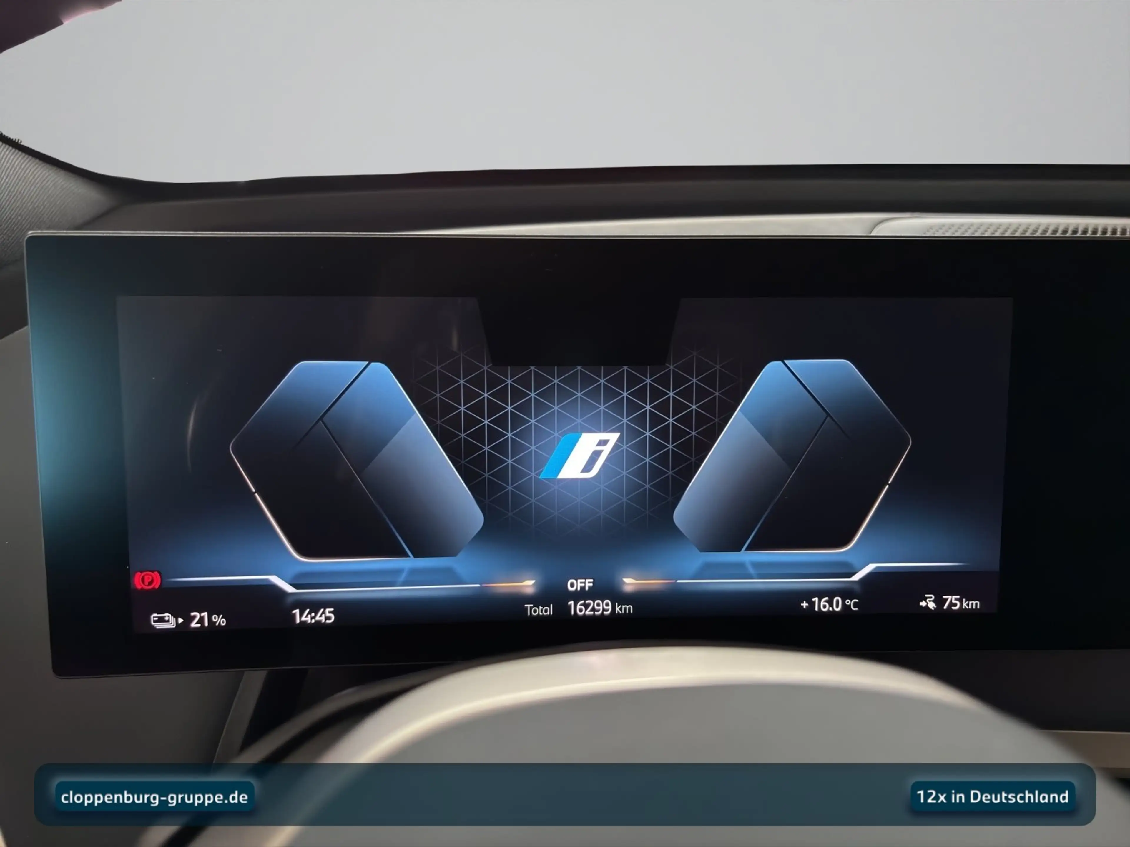 BMW iX xDrive40 (ab 2021) Head-Up+AHK+StHz+StKlima — photo 14