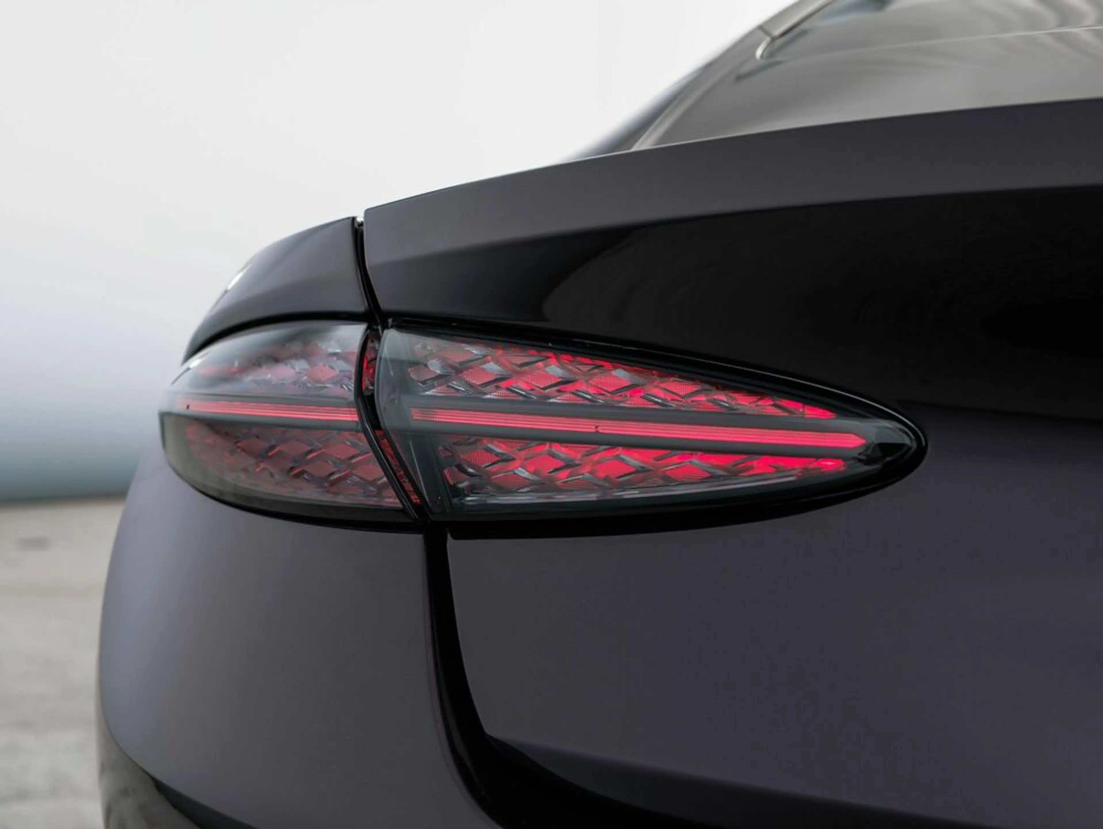 Bentley Continental GT Speed Blackline | Damson | Carbon — photo 8