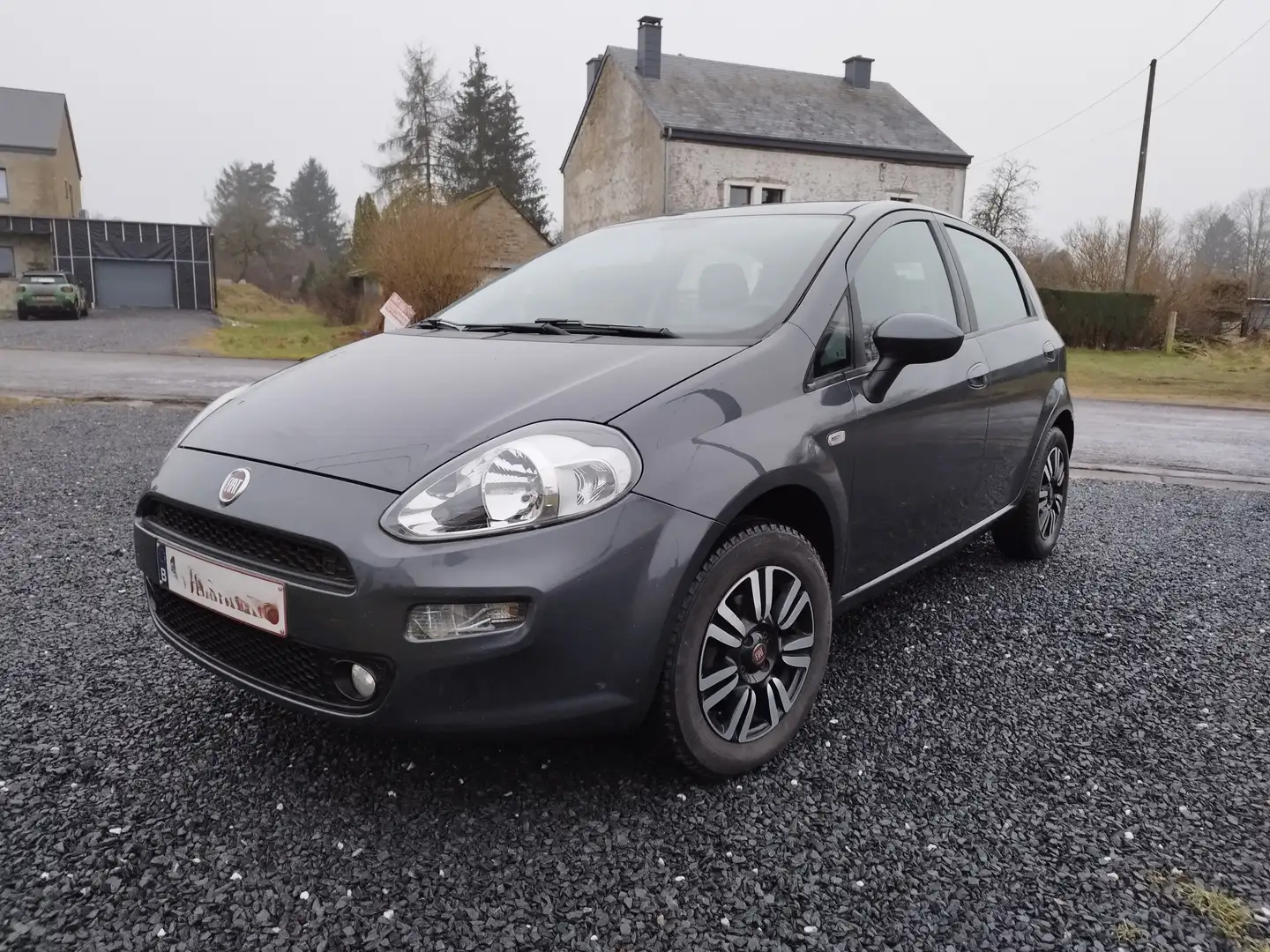 Fiat Punto Punto 1.2i Pop Gris - 2