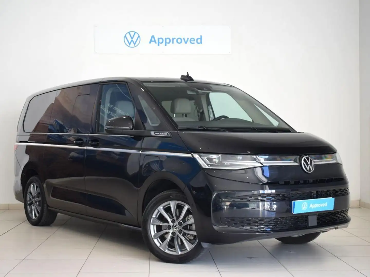 Volkswagen Multivan M1 1.5 eHybrid Batalla Larga Style DSG 13 Negro - 1