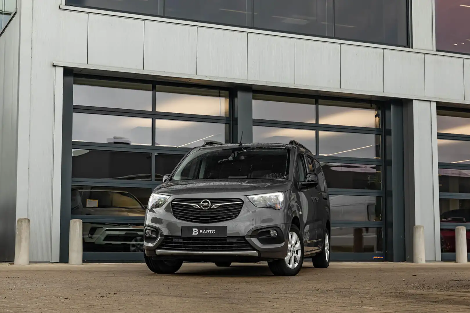 Opel Combo Life XL | 130 PK AT | Camera | Navi. | Trekhaak | 3x... Grigio - 1