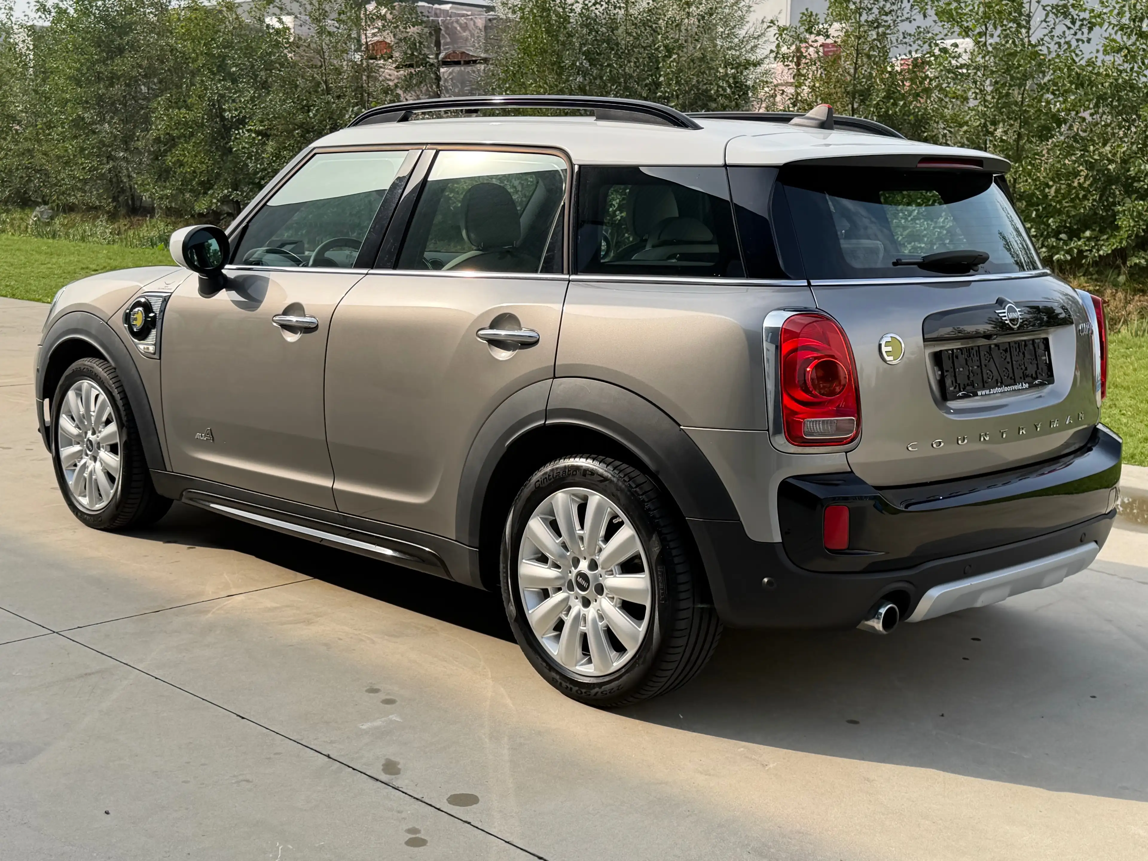 MINI Cooper SE Countryman 1.5A PHEV ALL4 / HUD/ KEYLESS/ ACC/ CAMERA/ NAVI/ LEDER — photo 6