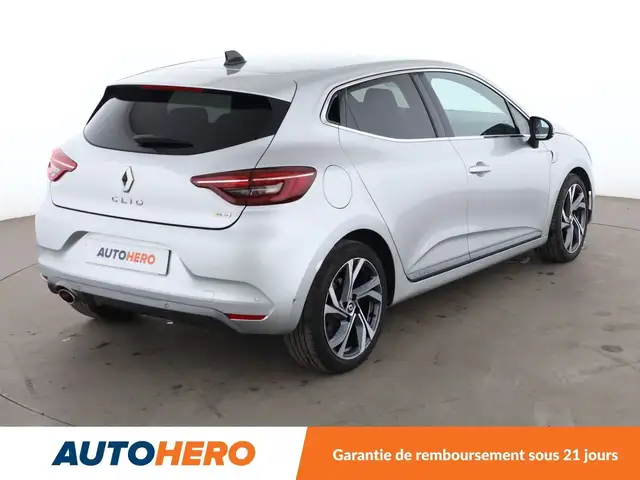 Renault Clio view 6
