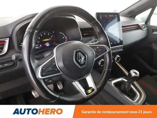 Renault Clio view 11