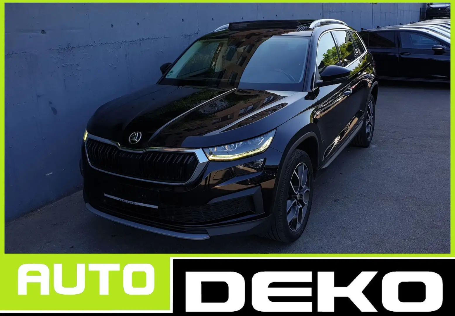 Skoda Kodiaq 2.0 TDI DSG STYLE Pano/Virtual/Leder/ACC Zwart - 1