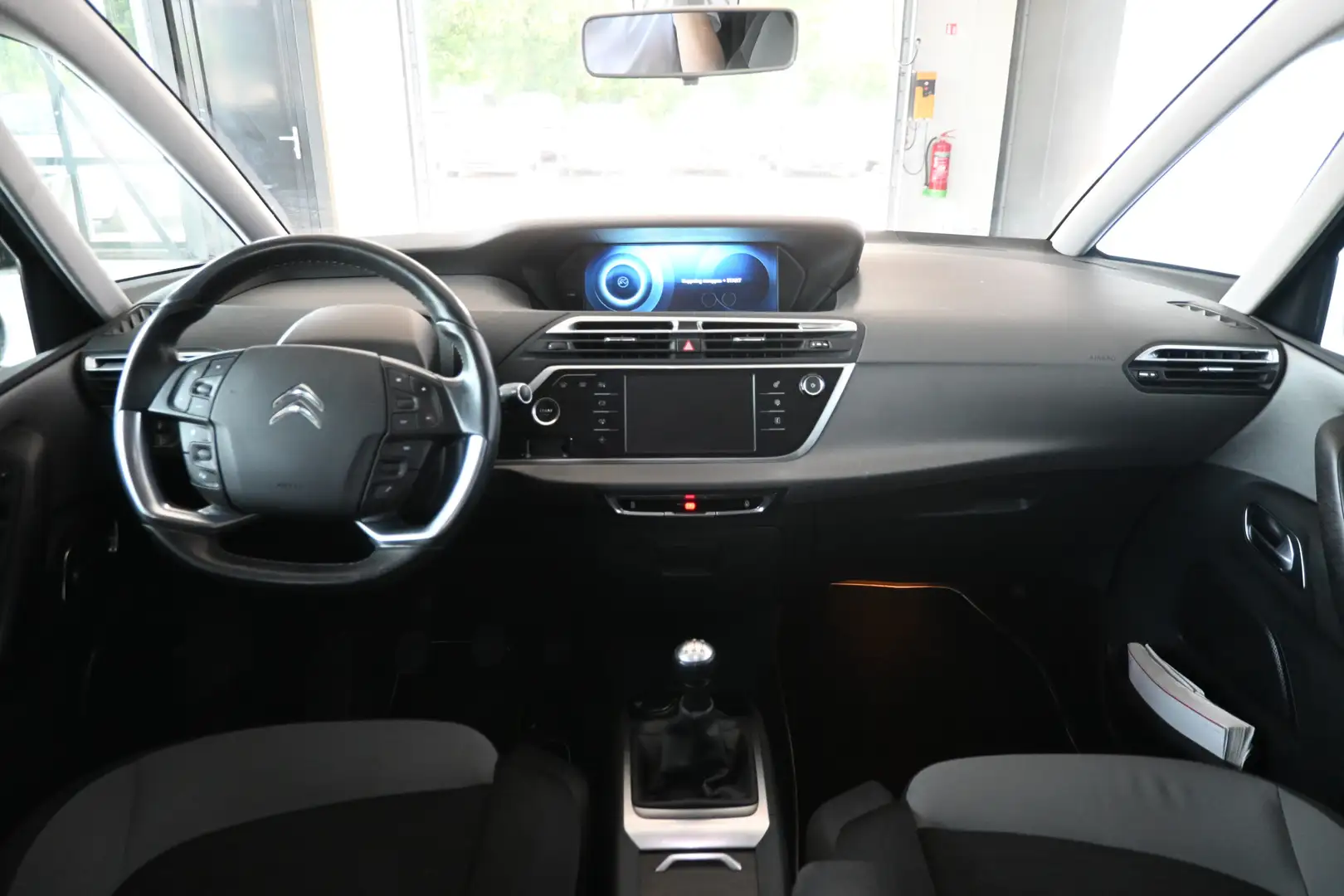 Citroen C4 Picasso 1.6 VTi Intensive NAP! Clima Navigatie 1e Eigenaar Grijs - 2