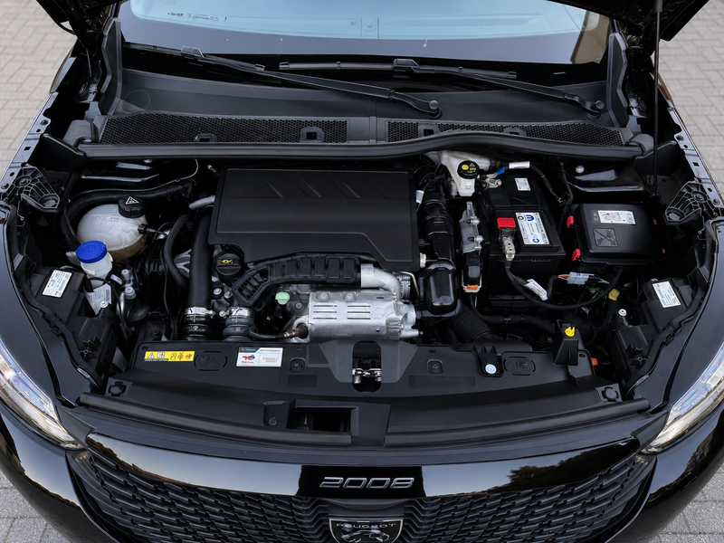 Peugeot 2008 2008 1.2 Turbo Style Style — photo 12
