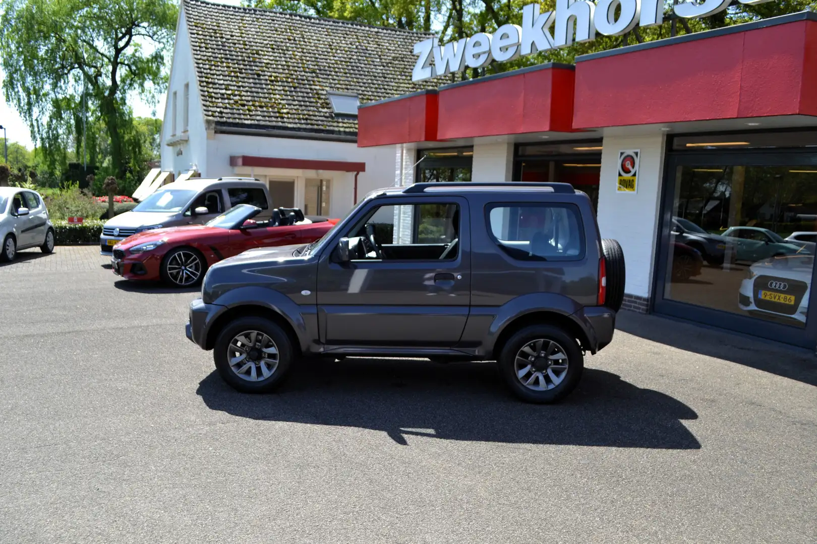 Suzuki Jimny 1.3 Exclusive, Automaat, 4X4, Airco, 36.000 km ! H Gris - 2
