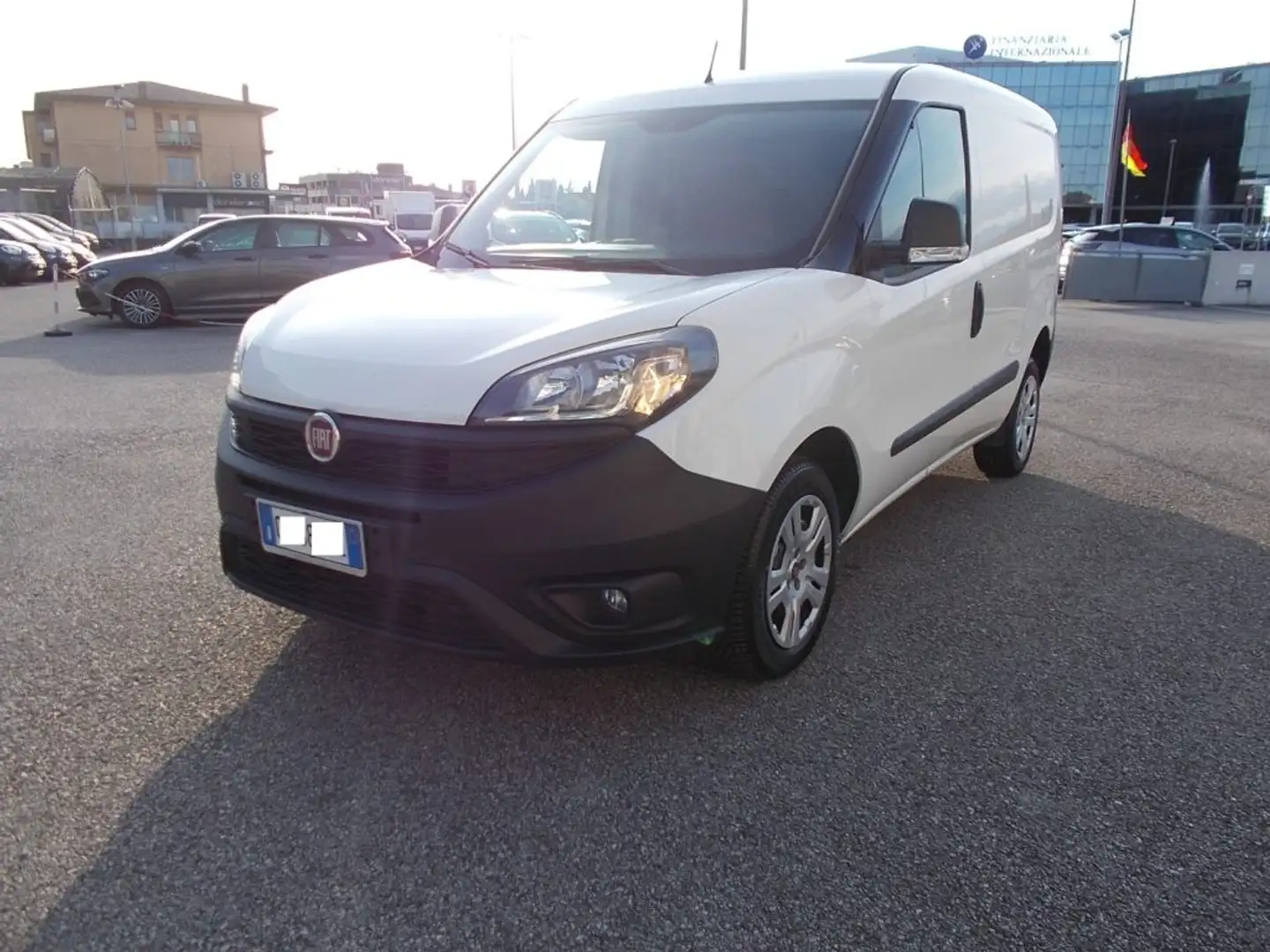 Fiat Doblo 1.3 MJT S&S PC-TN Cargo Lounge Bianco - 2