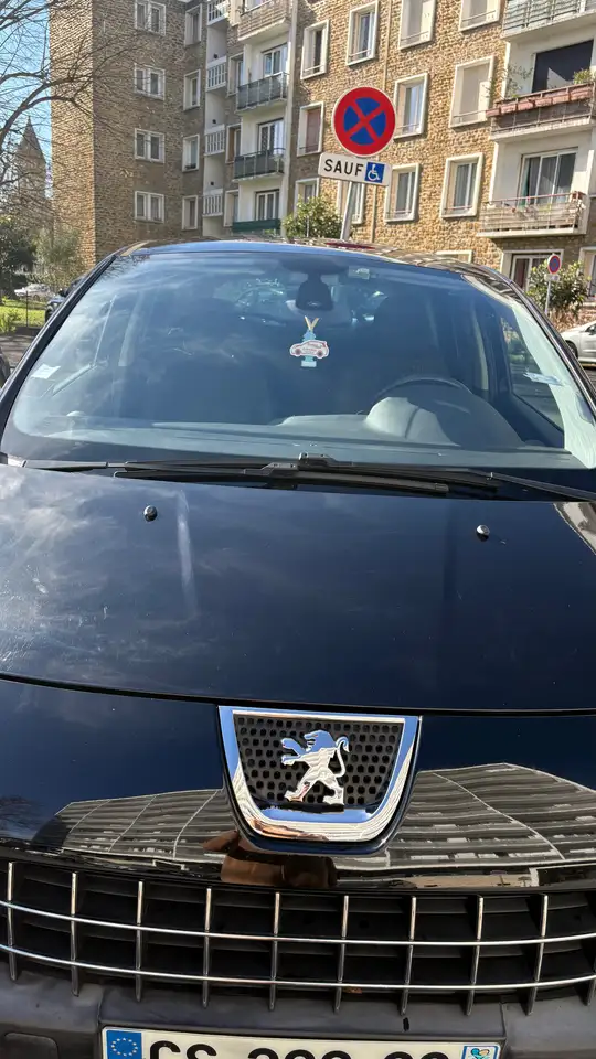 Peugeot 3008 1.6 HDi 115ch FAP Allure