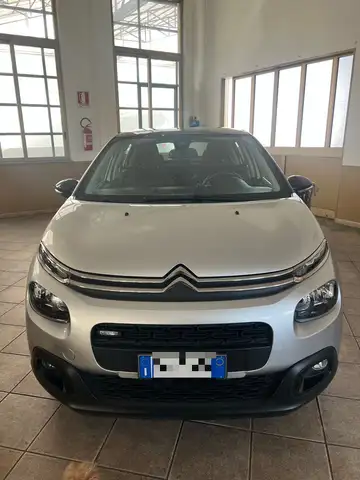 Citroen C3 1.2 puretech Shine 82cv