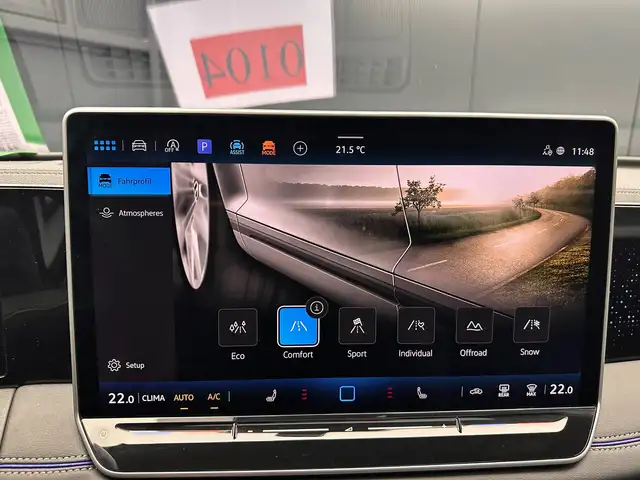 Volkswagen Tiguan view 25