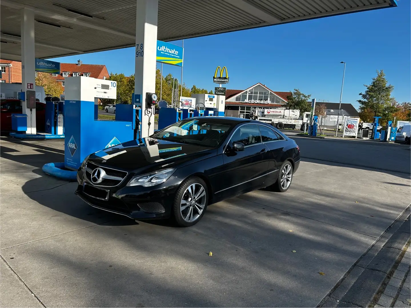 Mercedes-Benz E 220 (BlueTEC) d Coupe 9G-TRONIC - 1