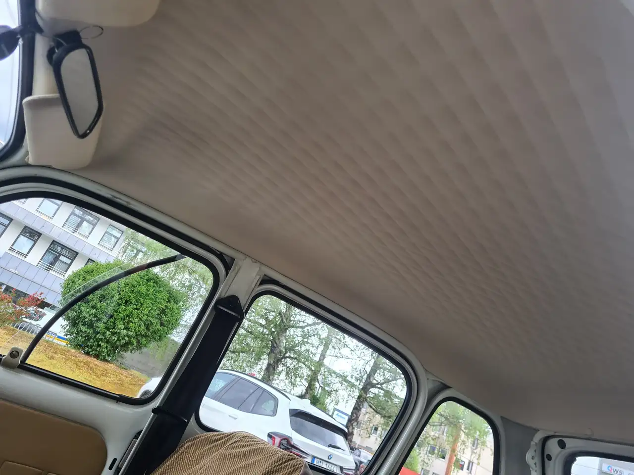 Renault R 4 L sehr gepflegt 2.Hand TÜV neu H-Kennz, foto 11