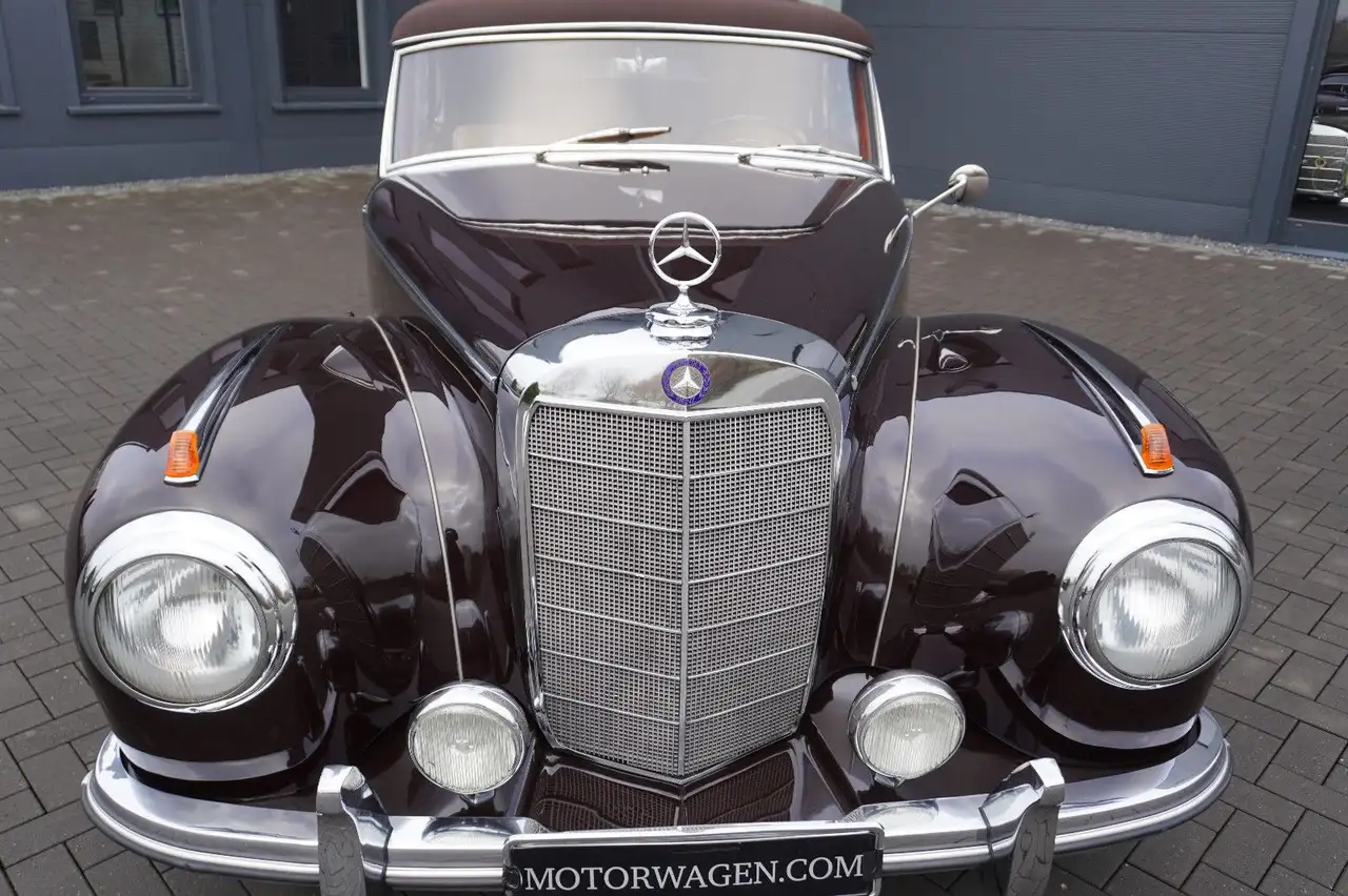 Mercedes-Benz 300 S Cabriolet W 188, foto 8