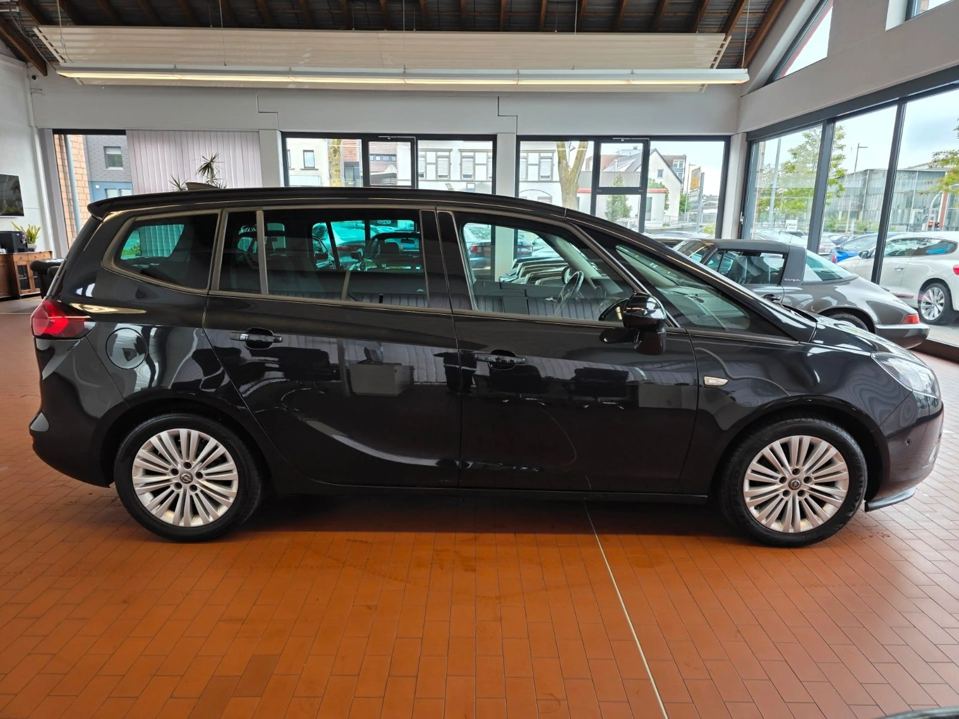 Opel Zafira C Tourer Edition+AHK+7Sitzer+Kamera — photo 6