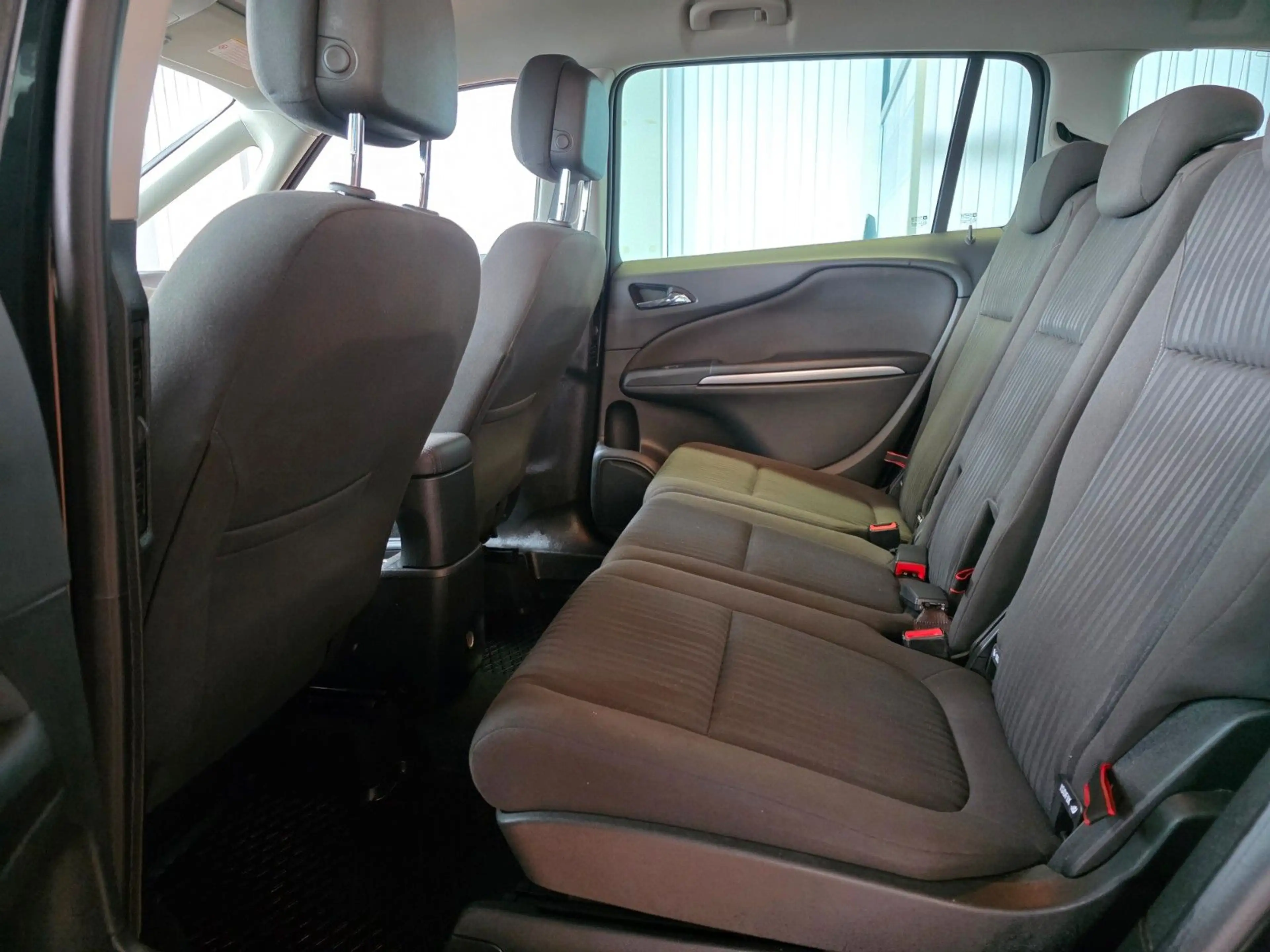 Opel Zafira C Tourer Edition+AHK+7Sitzer+Kamera — photo 13