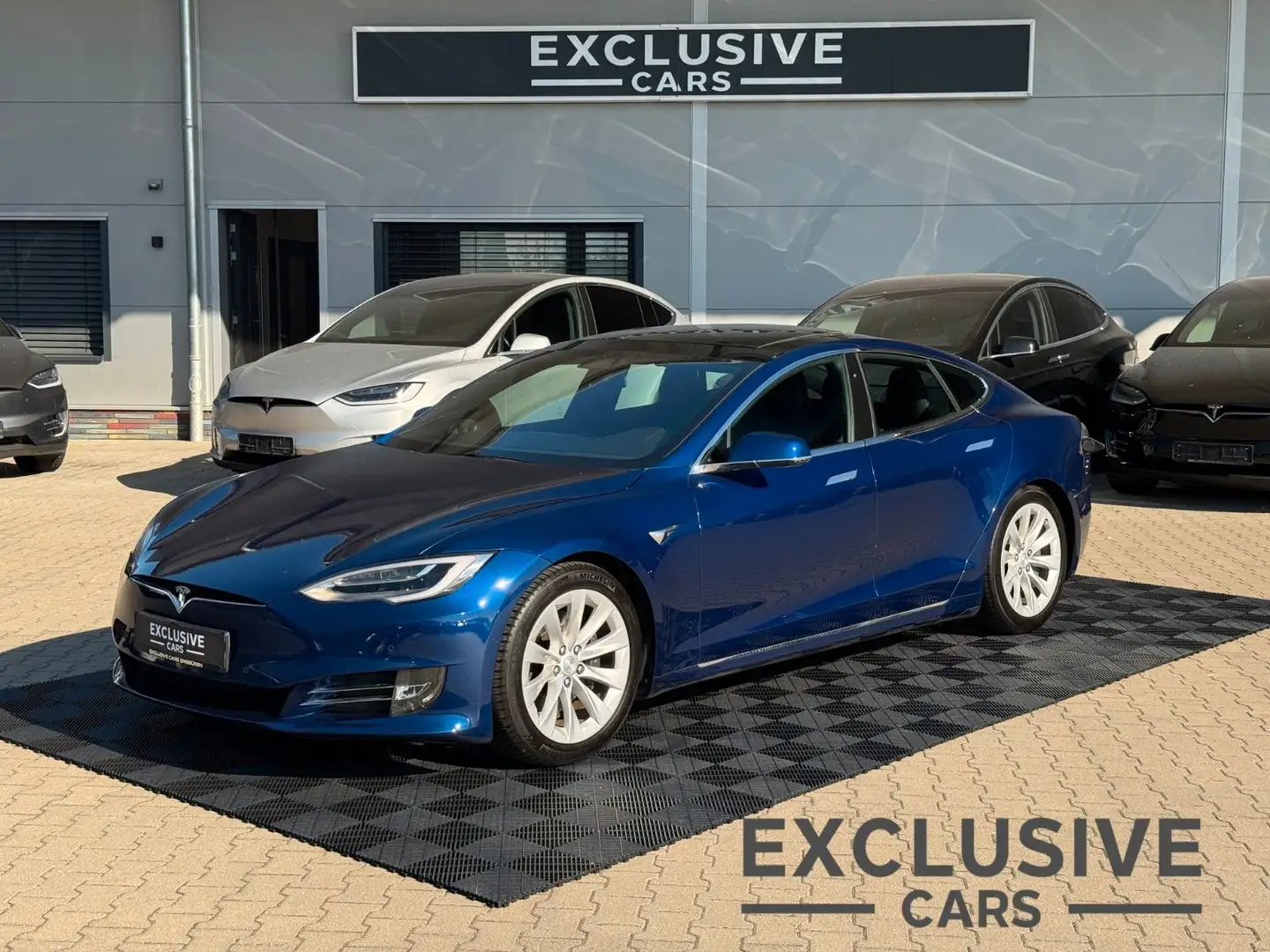 Tesla Model S MODEL S75D | MCU2 | CCS | CARBON FIBER | Bleu - 1