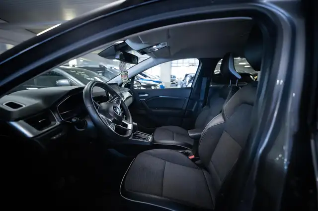 Renault Captur view 5