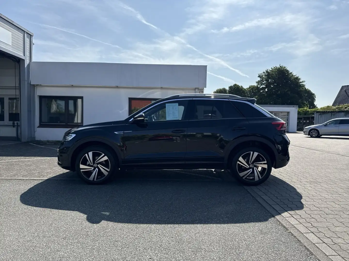Volkswagen T-Roc R-Line 1.5 TSI DSG APP LM LED-PLUS ACC SHZ KAMERA Negro - 2