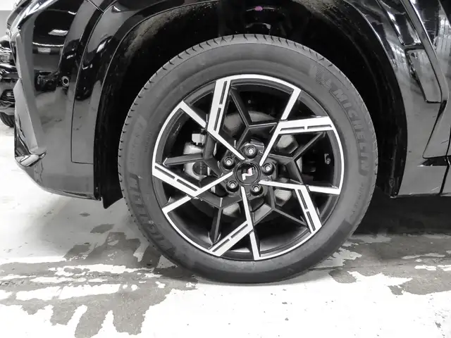Hyundai Tucson view 3