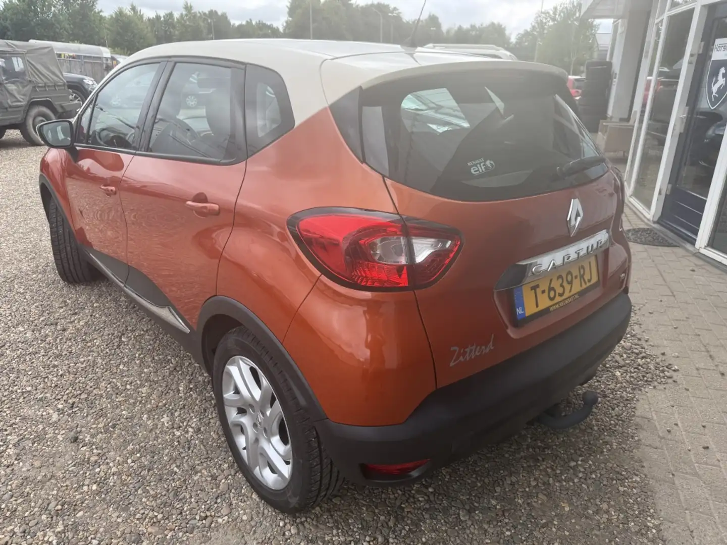 Renault Captur 0.9 TCe Dynamique Oranje - 2