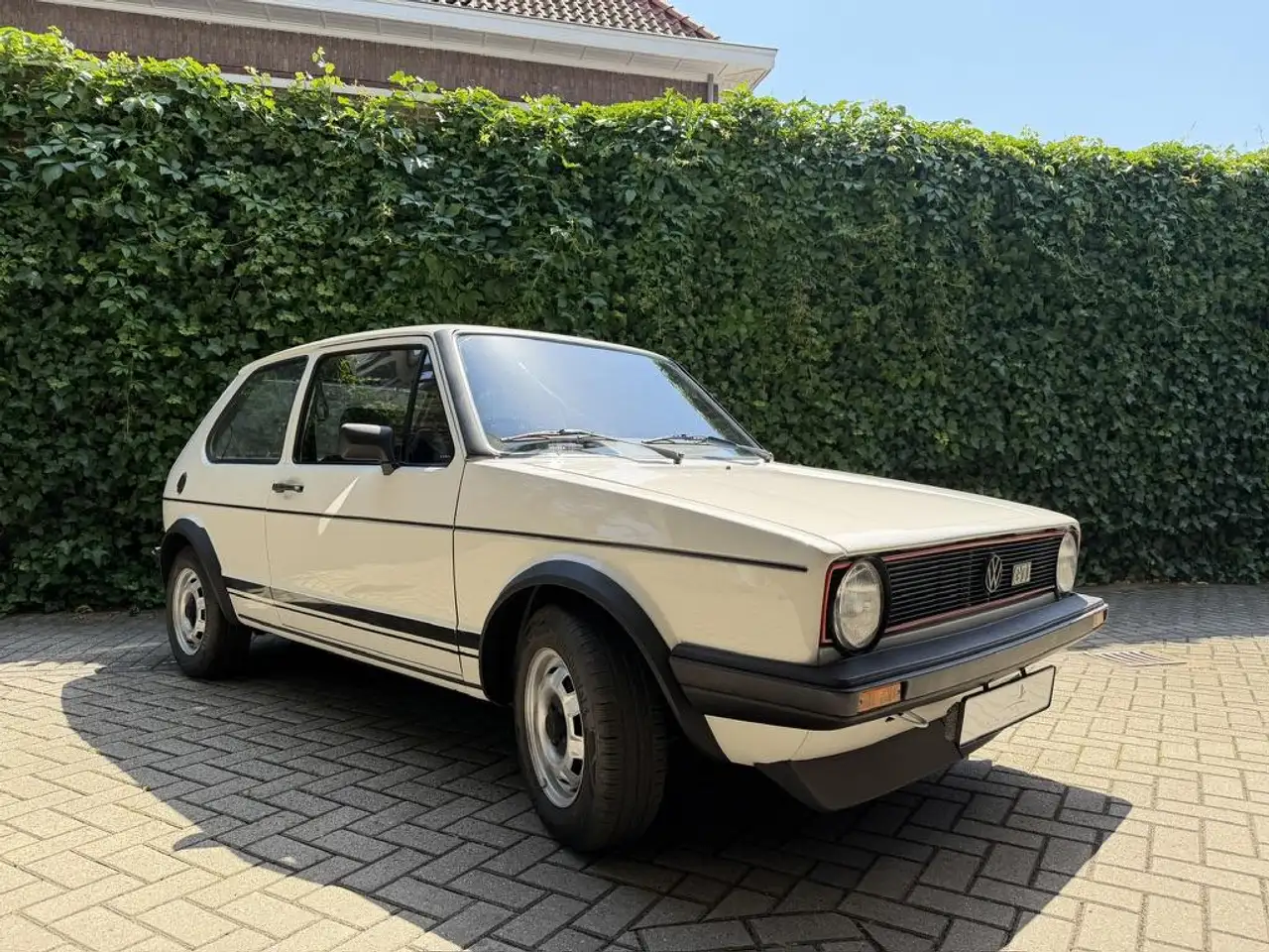 Volkswagen Golf GTI 1.6 Mk1 Origineel NL auto - Alpine White (L90E), foto 1