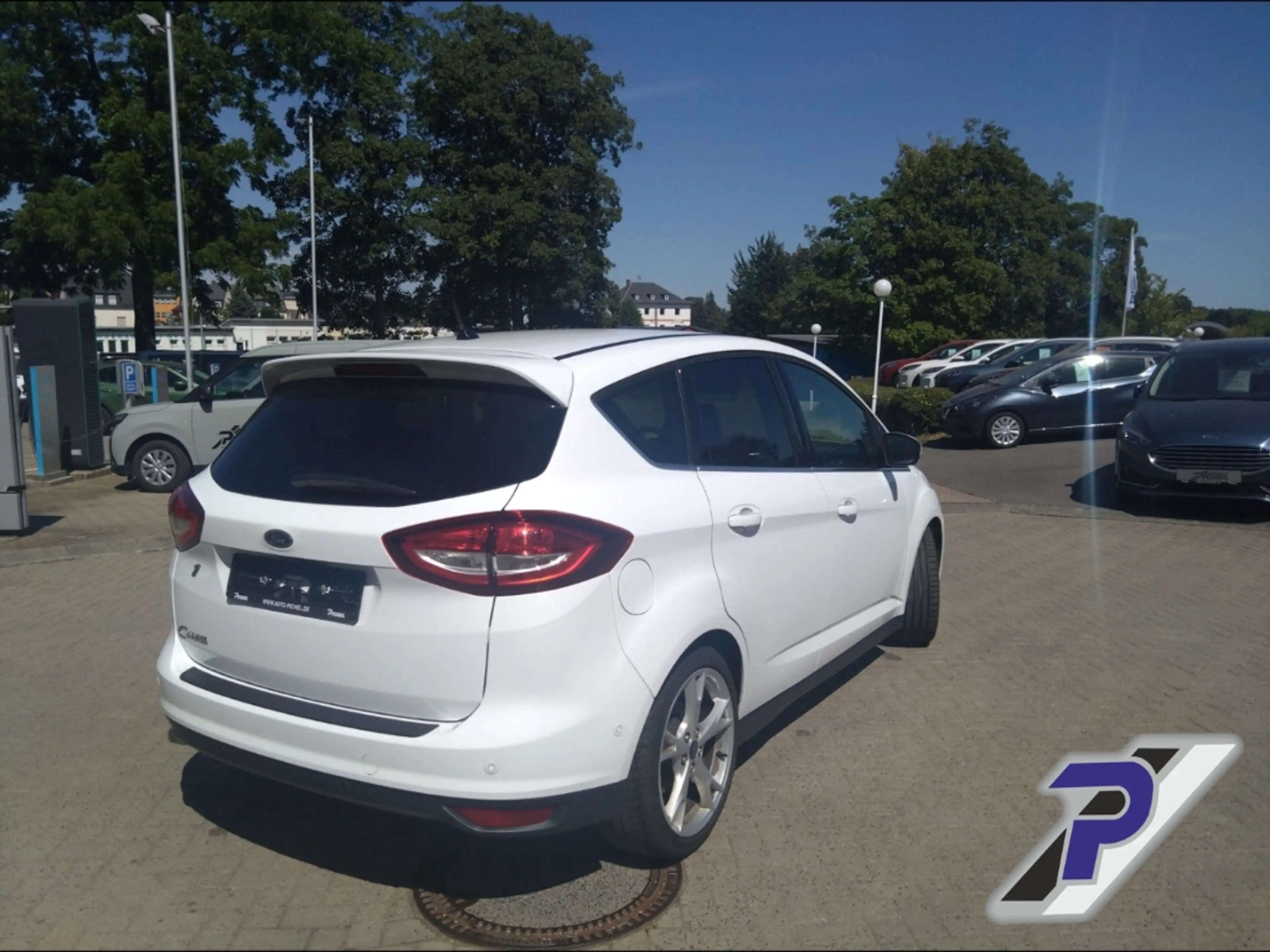 Ford C-Max Titanium KAMERA+TWA+ Navi Bi-Xenon Kurvenlicht App — photo 5