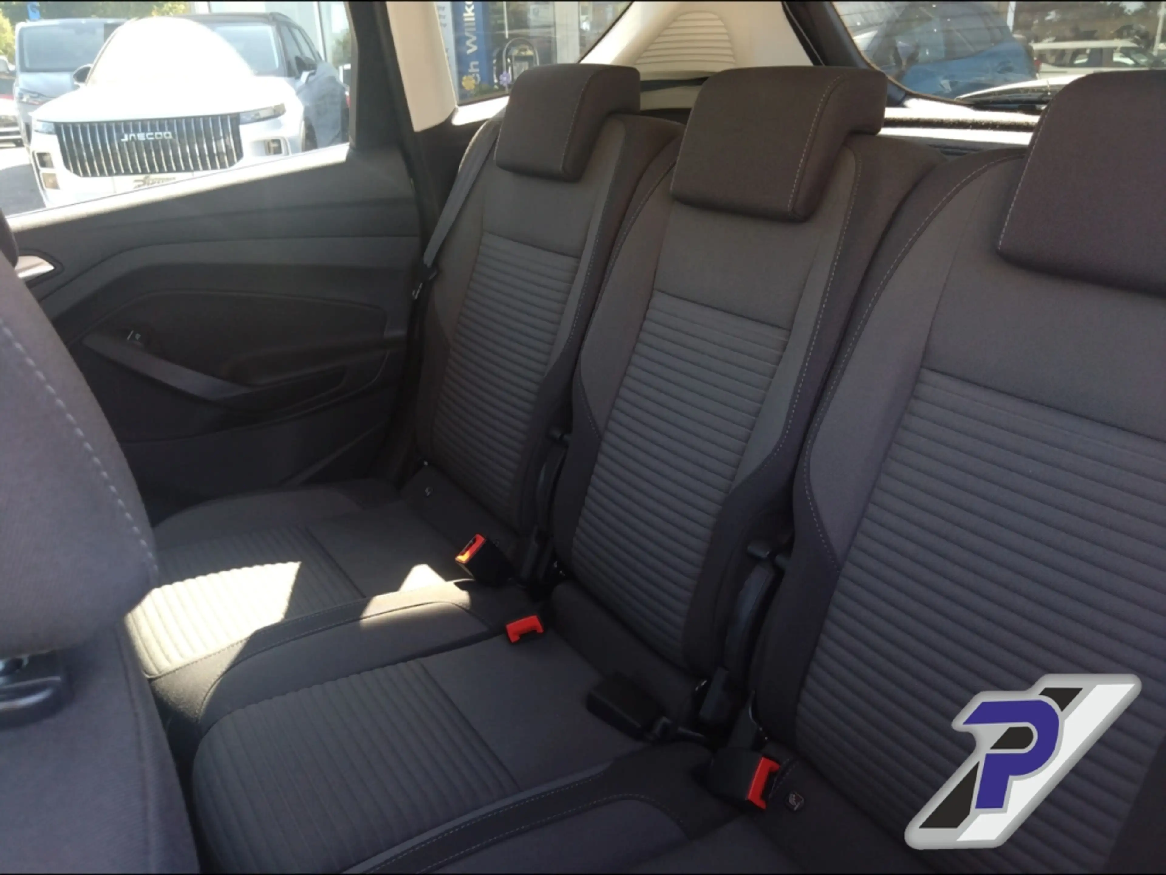 Ford C-Max Titanium KAMERA+TWA+ Navi Bi-Xenon Kurvenlicht App — photo 13