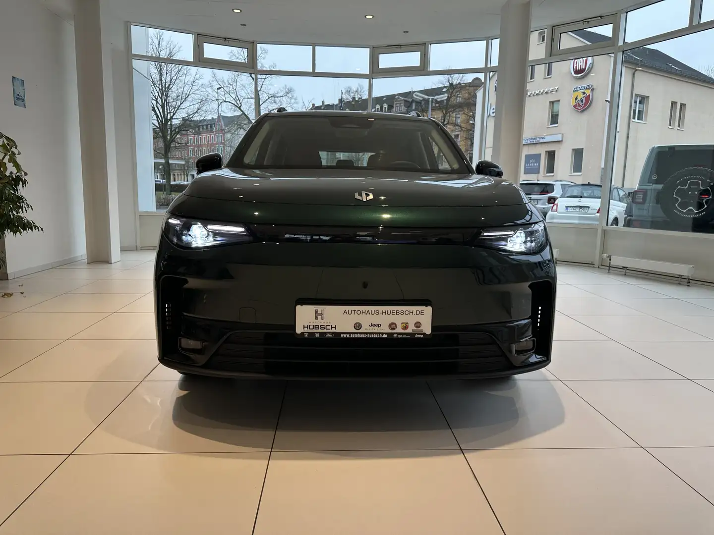 Leapmotor C10 160 kW Design ab 299.-€ mtl. leasen Verde - 2