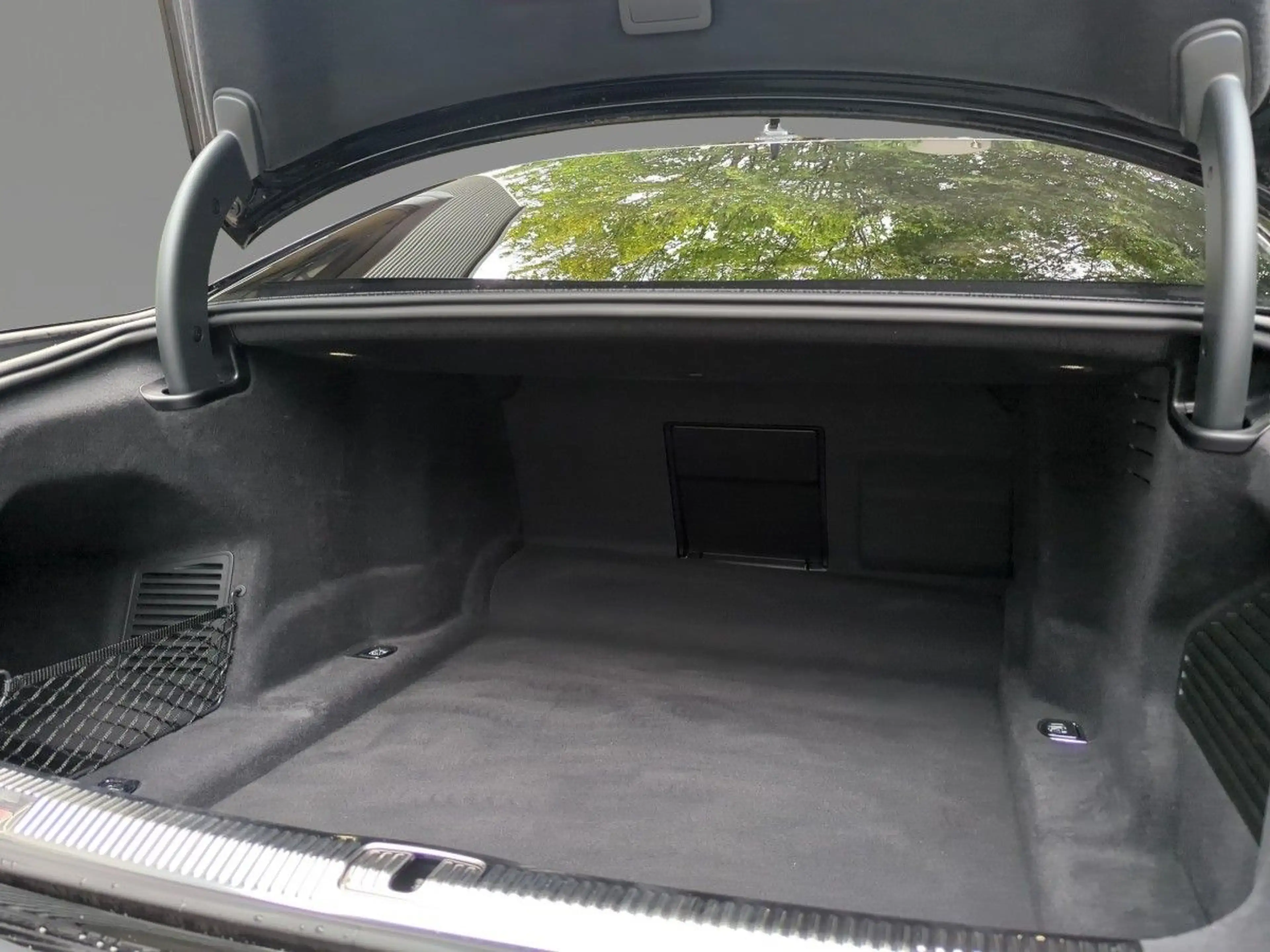 Audi S8 TFSI quattro ALLRADLENK B&O HuD PANO STHZ — photo 7