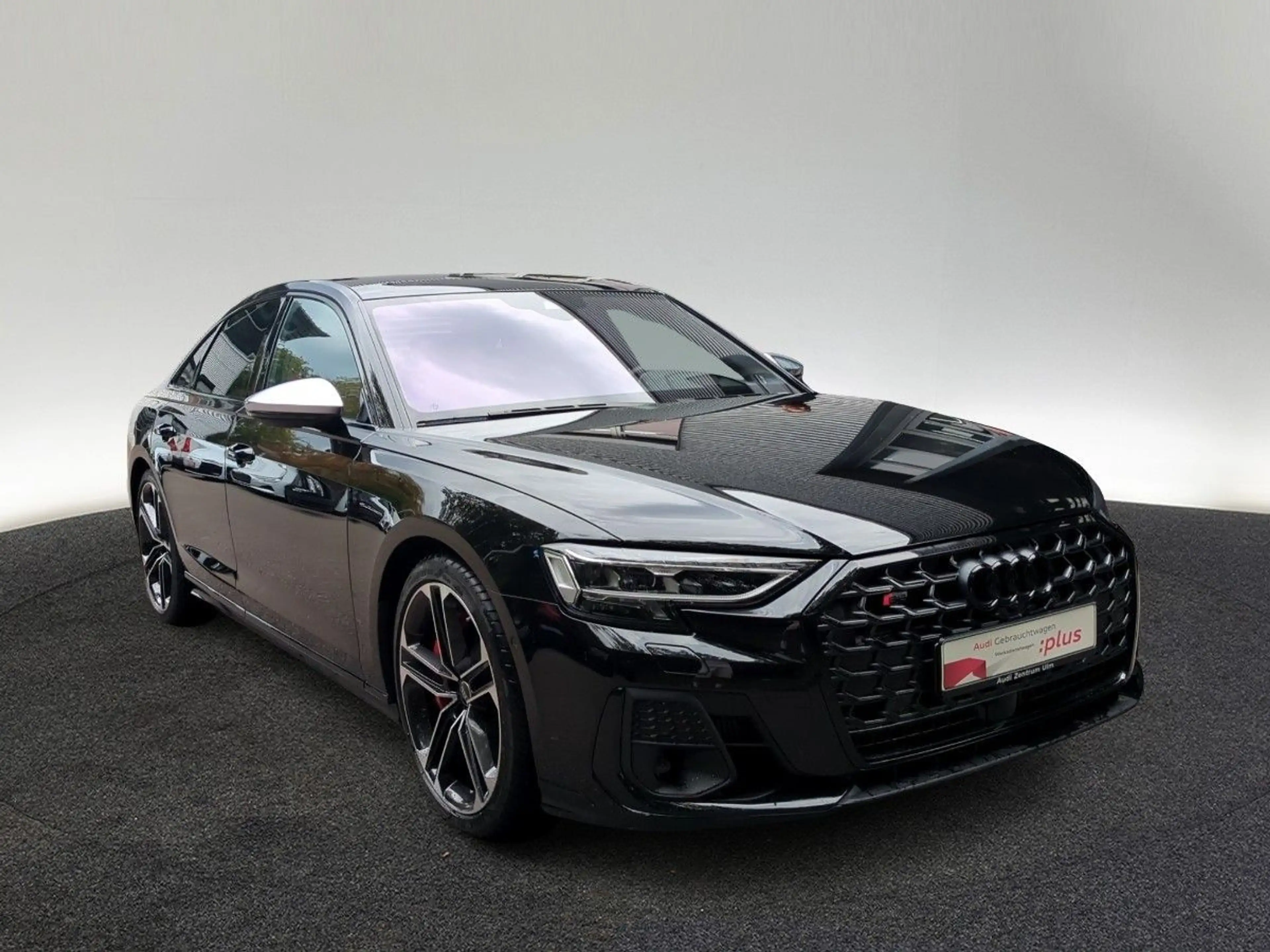 Audi S8 TFSI quattro ALLRADLENK B&O HuD PANO STHZ — photo 6